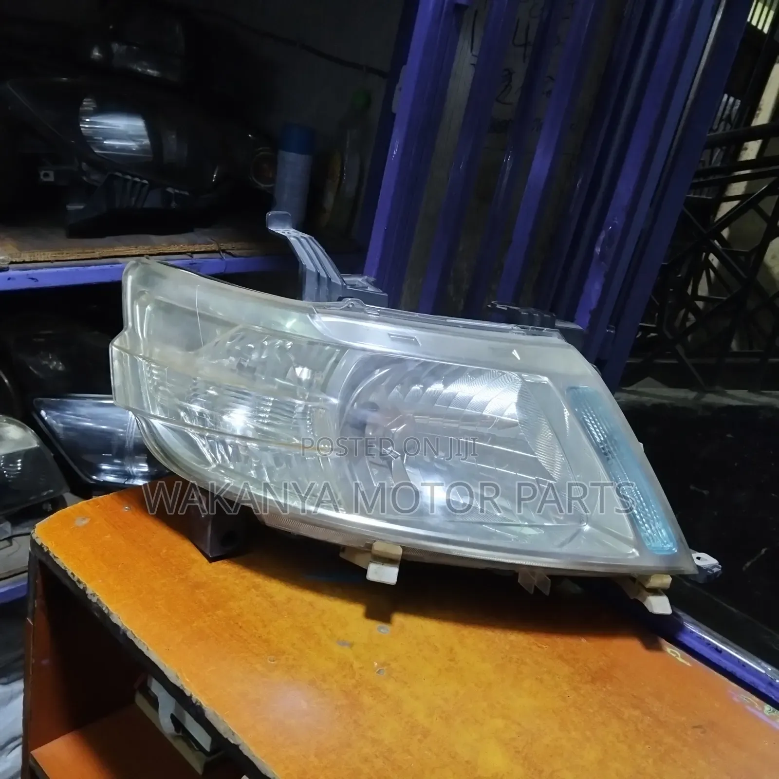 Nissan Serena Fc25 Non Xenon Headlamp, Model 2005/06