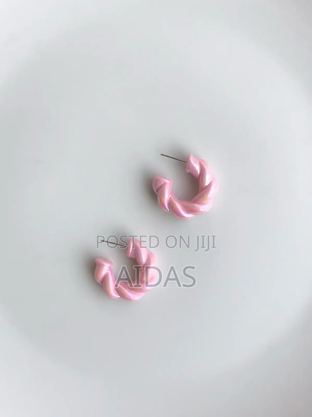 Ladies' Earrings