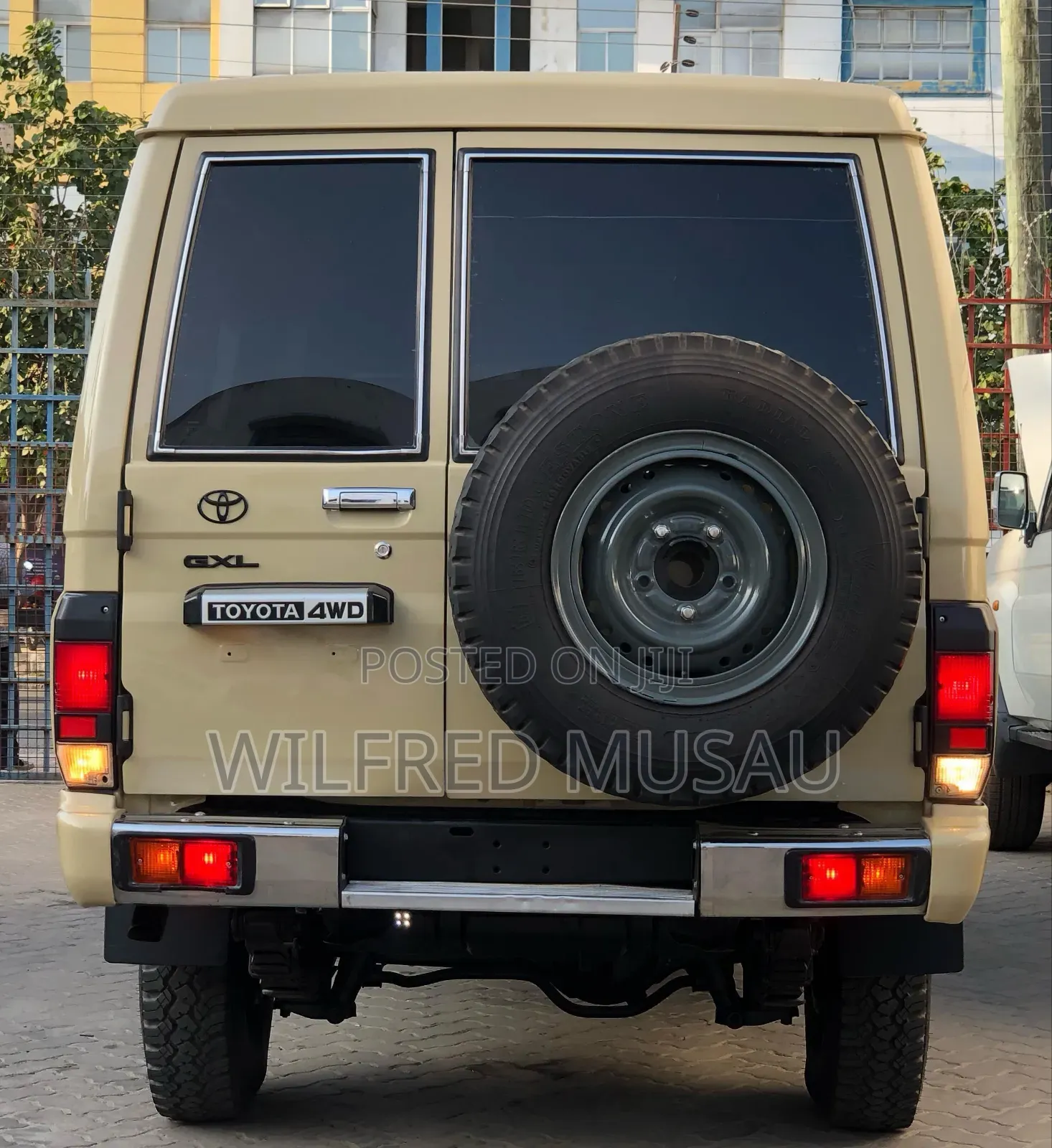 Toyota Land Cruiser 2018 Beige