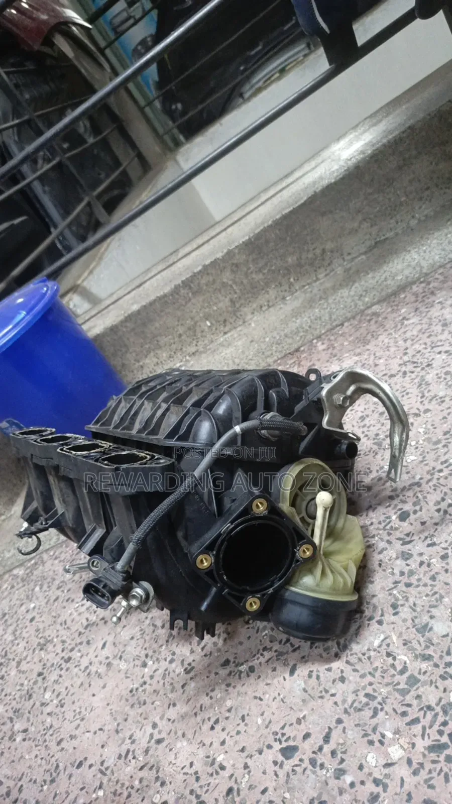 Inlet Manfold 3zr Engine for Noah.
