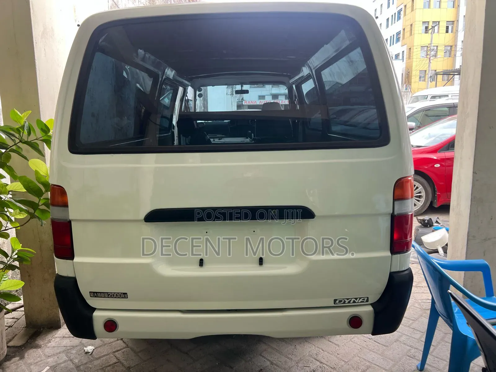 Toyota Dyna 2018 White