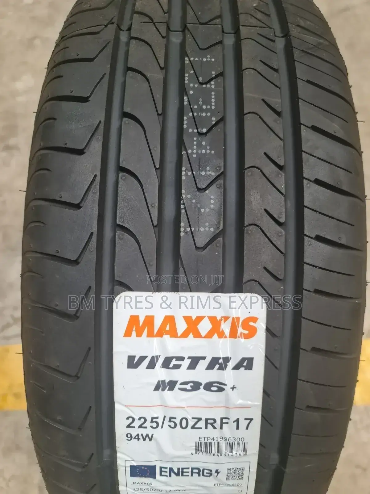 225/50 R17 Maxxis (RUNFLAT)