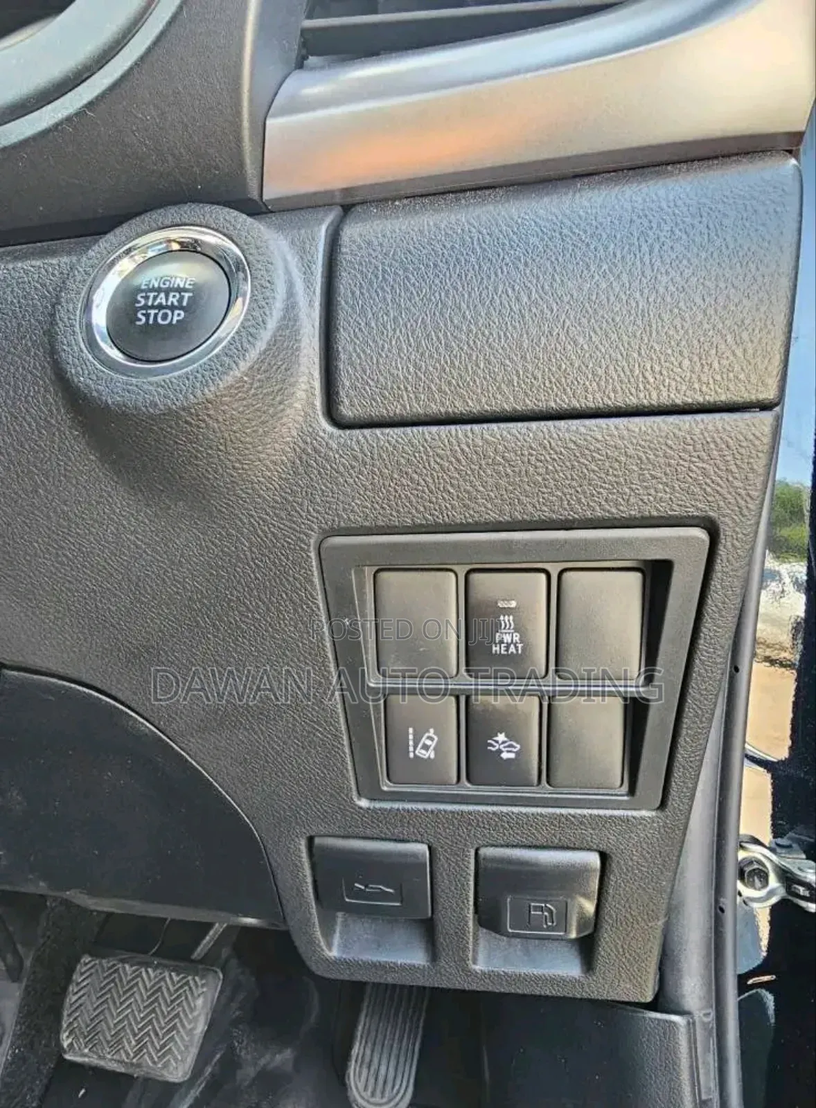 Toyota Hilux 2018 Black
