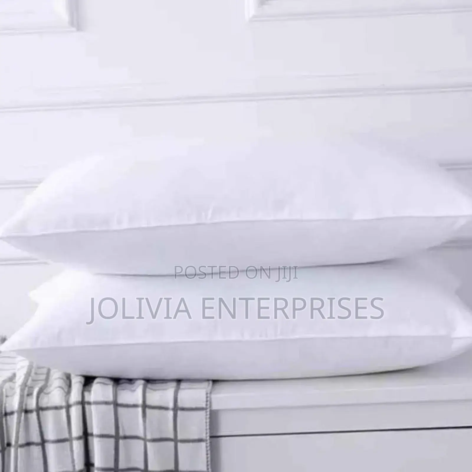 Compressed Fiber Pillows 1000gms
