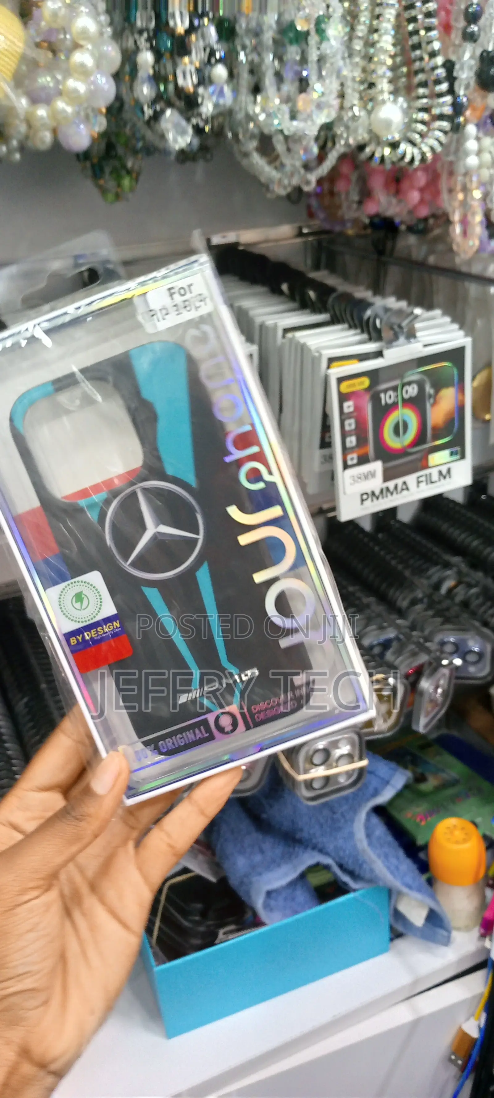 Mercedes Amg Logo Carbon Perspective iPhone 16 Pro Case