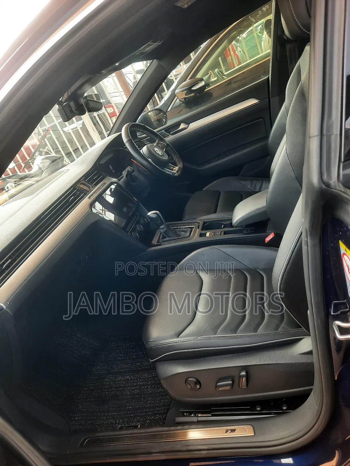 Volkswagen Arteon 2.0T SE R-Line w/19 FWD 2019