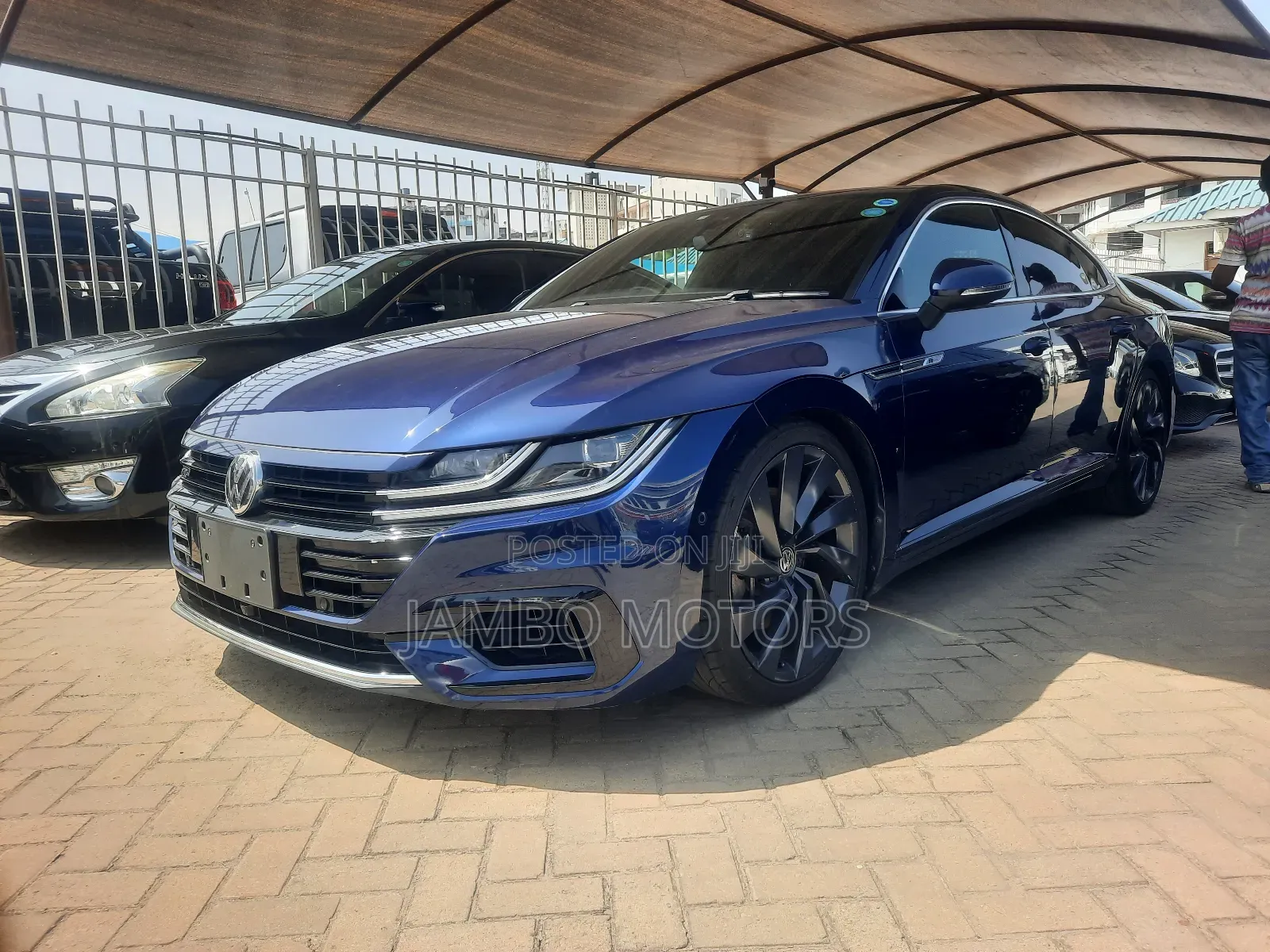 Volkswagen Arteon 2.0T SE R-Line w/19 FWD 2019