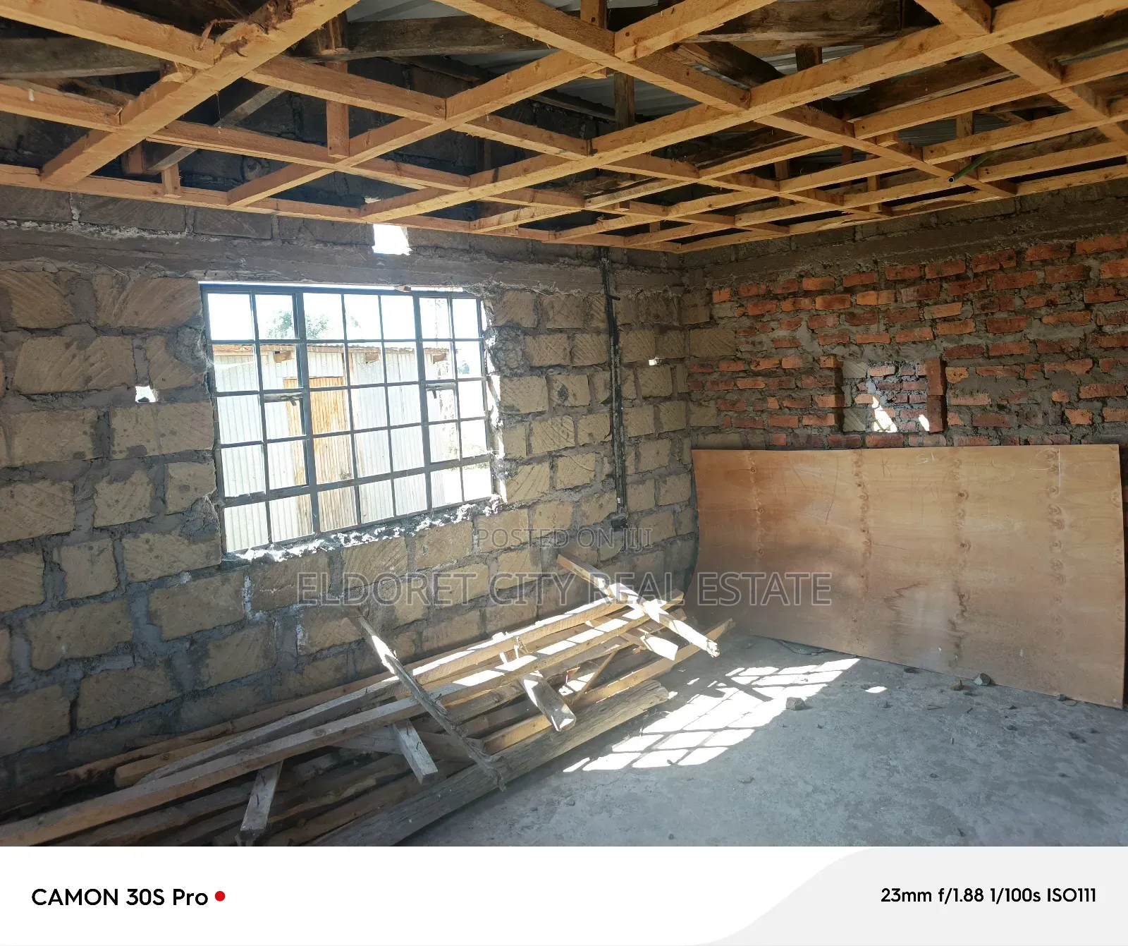 1/2 Acre Chuiyat Plateau Road With House