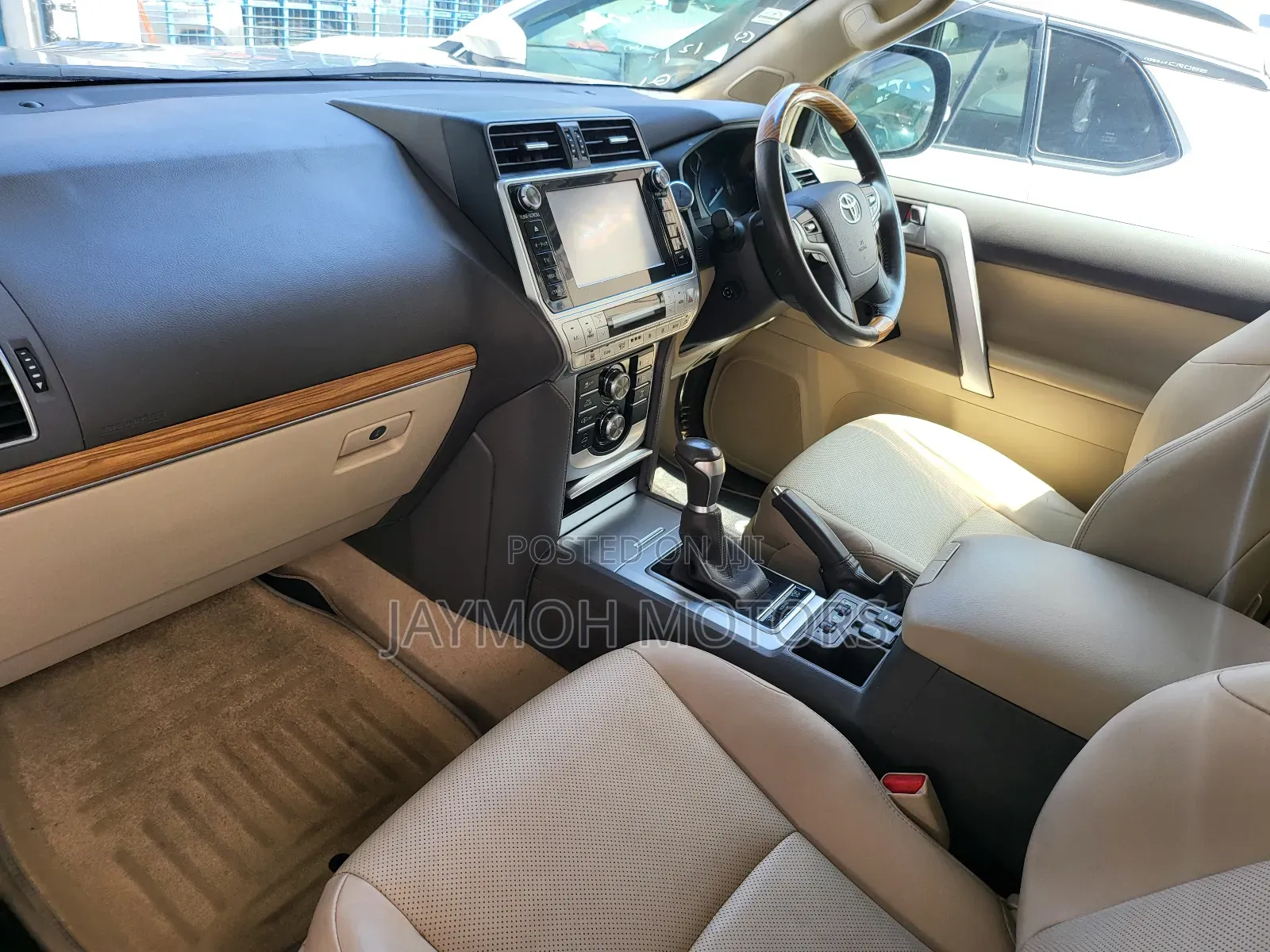 Toyota Land Cruiser Prado 2019 Gold