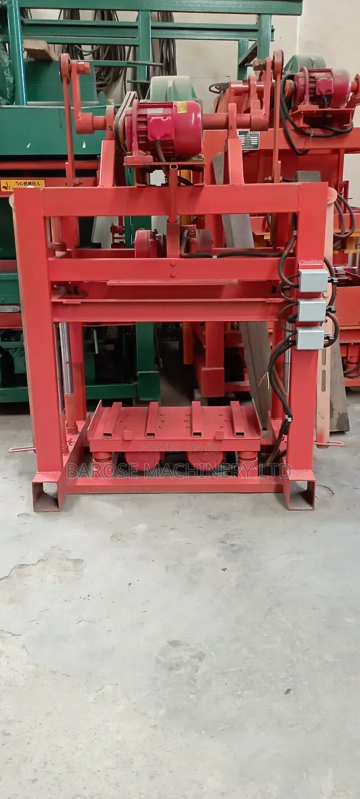 Concrete Cabro Making Machine