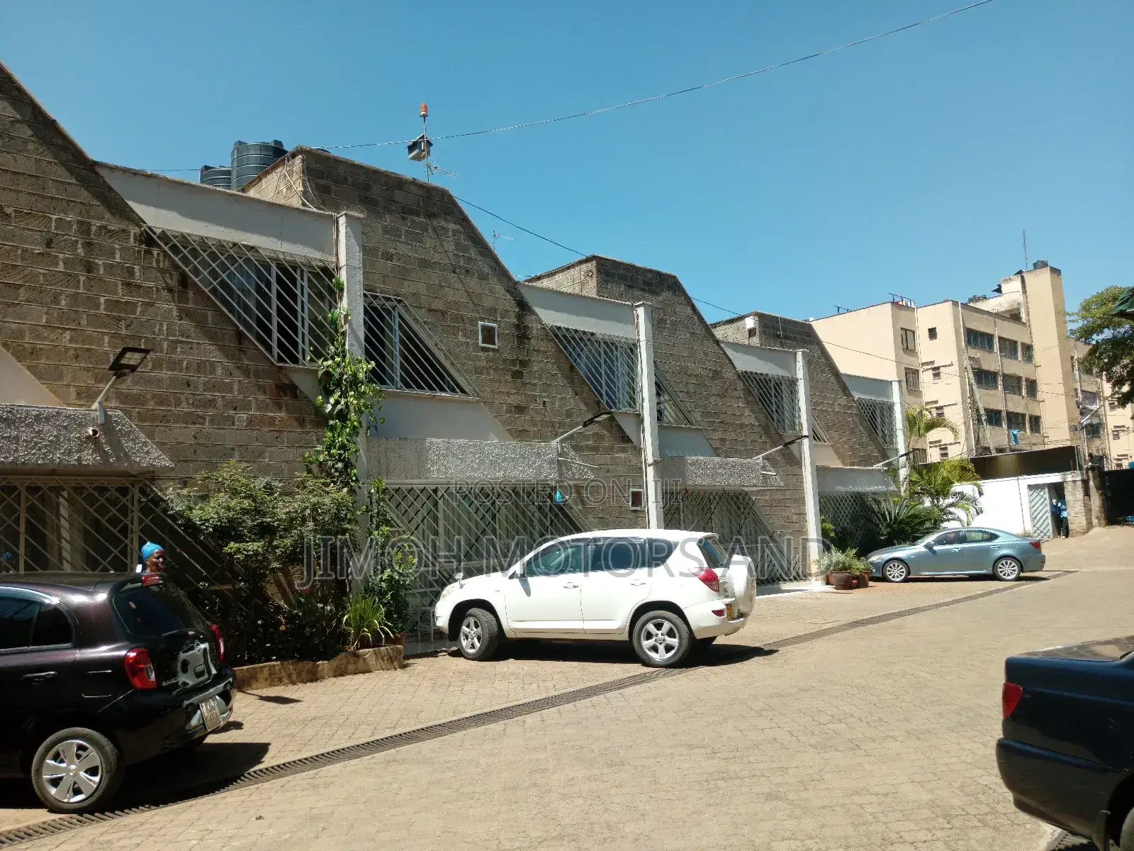 Furnished 8bdrm Apartment in Westlands for sale