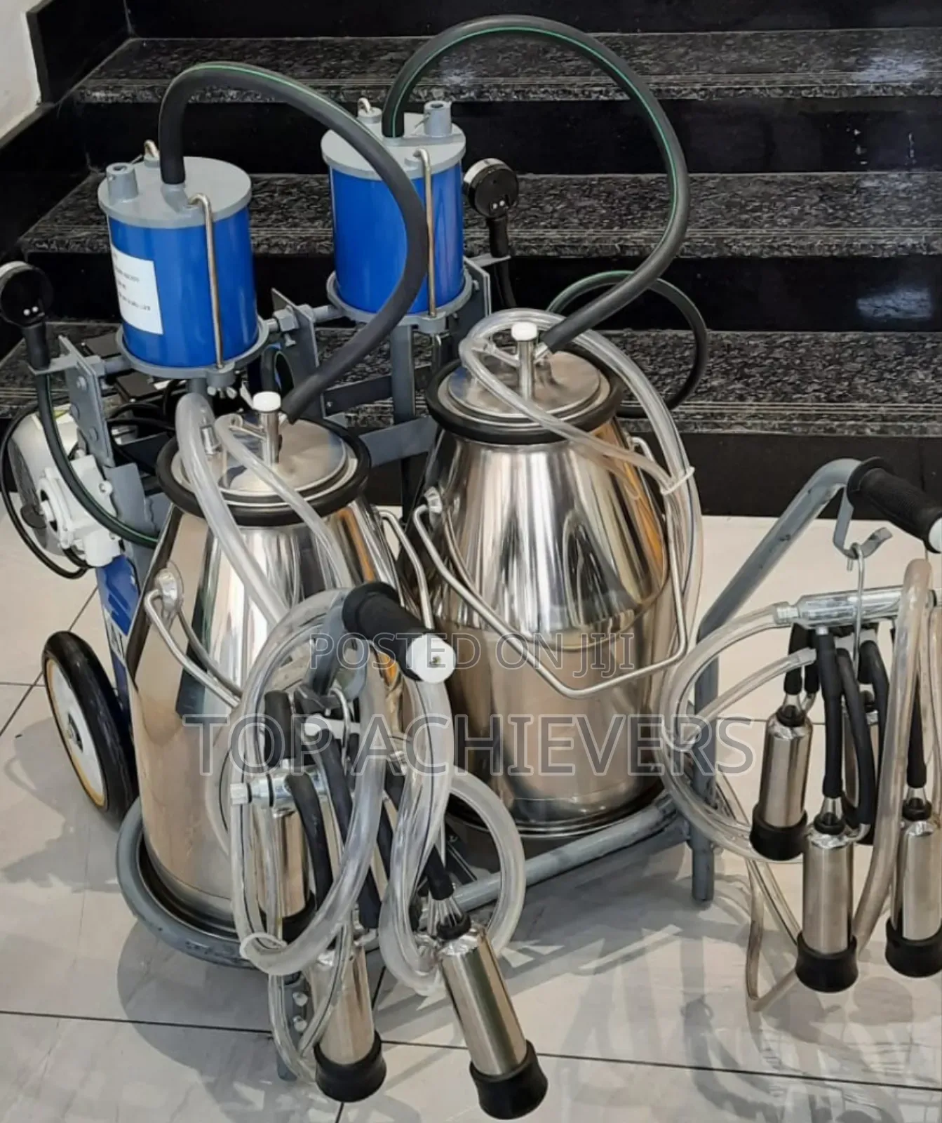 Electric Milking Machine, Double Barrel Cow Milking Machine