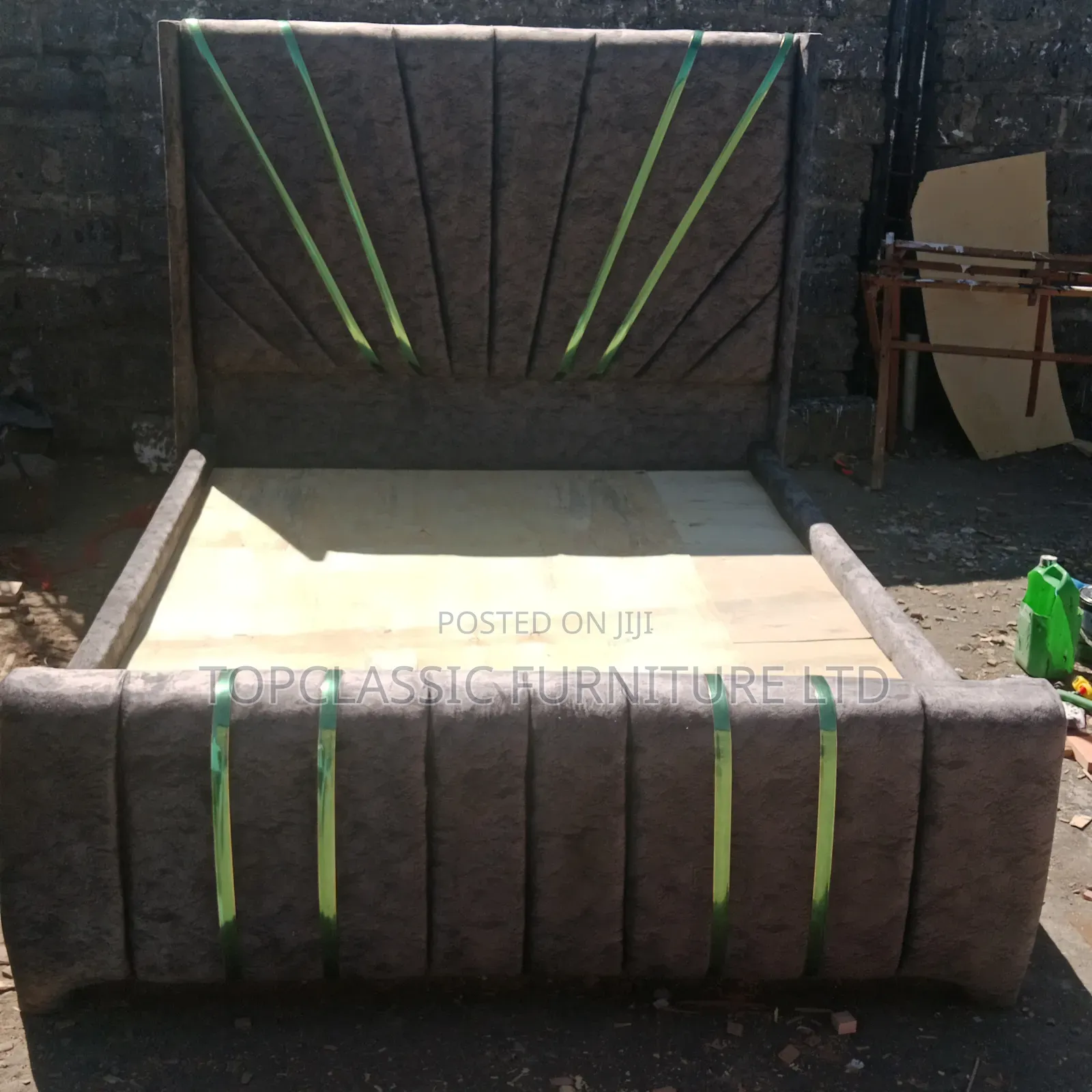 Size Chester Bed 5x6.