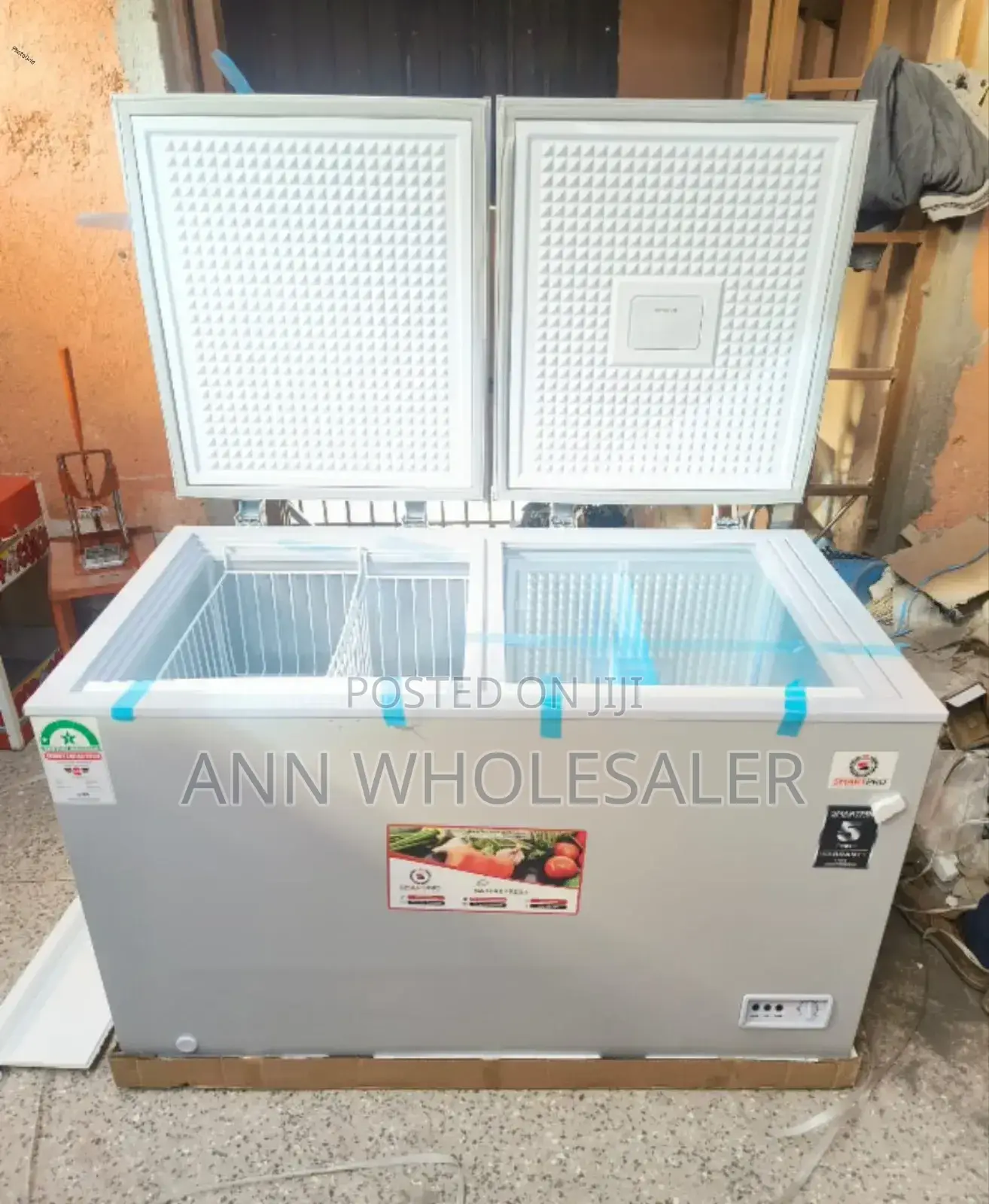 350 L.Smart Pro Double Door Freezer