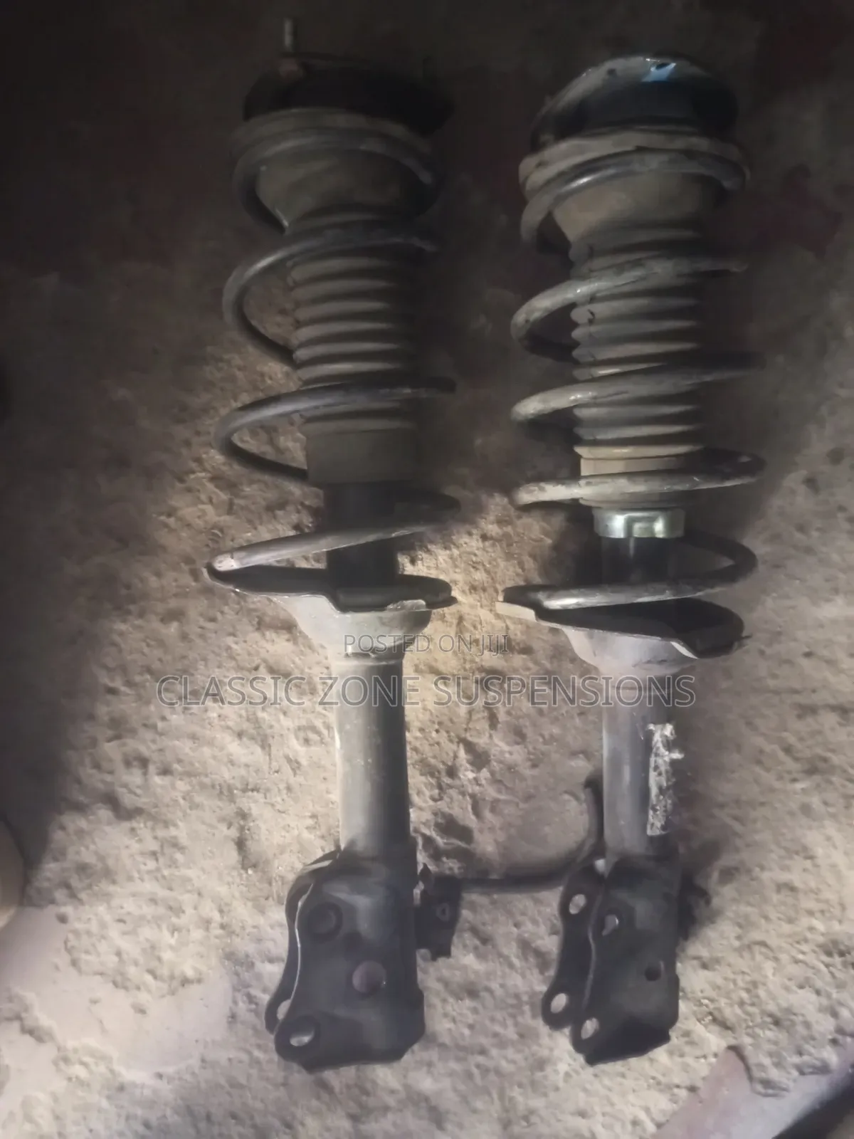 Toyota Probox,Porte Old ,Vitz Old , Front Complete Shocks.