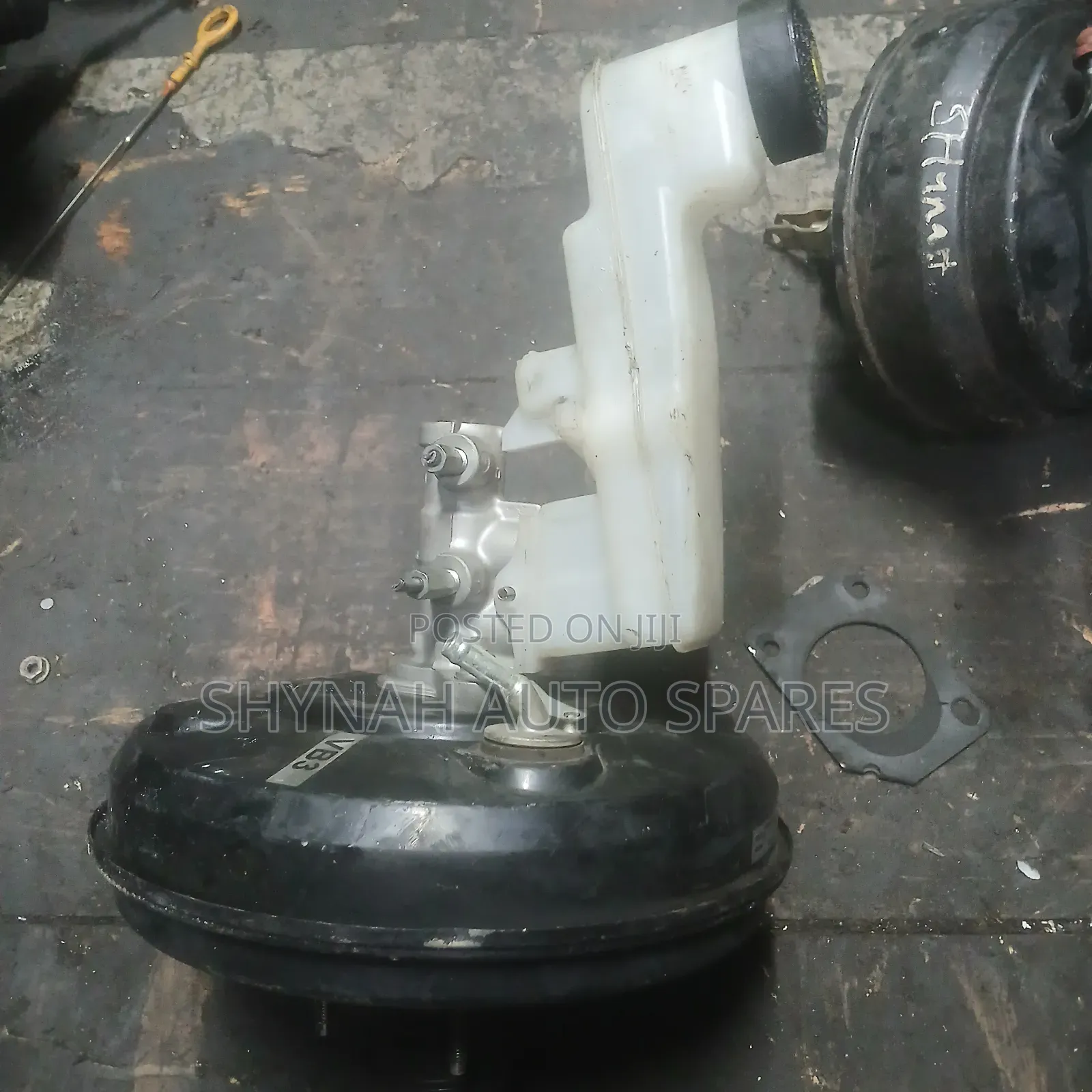 Toyota Camry Old Model Brake Master Cylinder and Booster