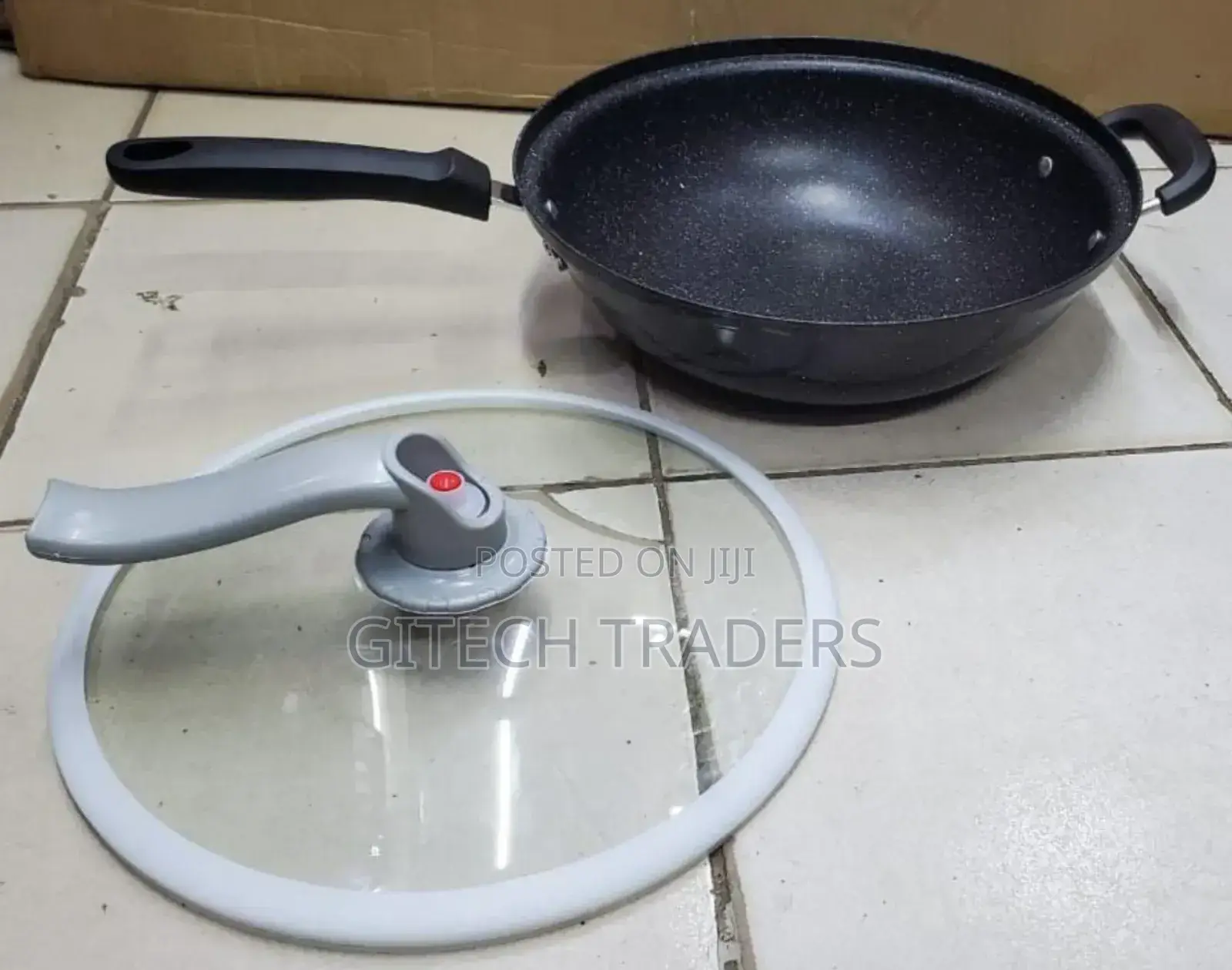 Wok Pan 
32 Cm Diameter