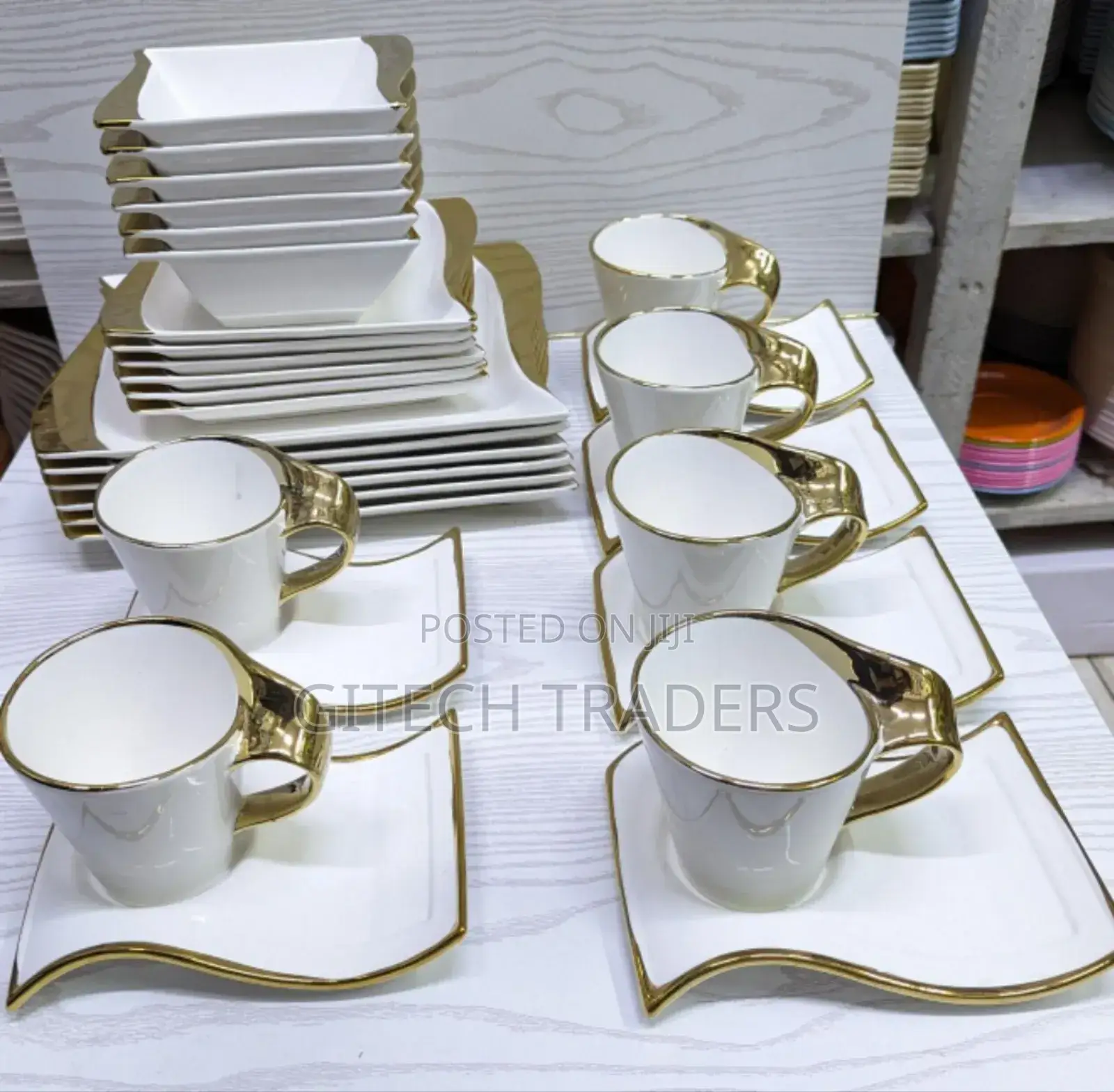 Gold Unique Dinner Set -