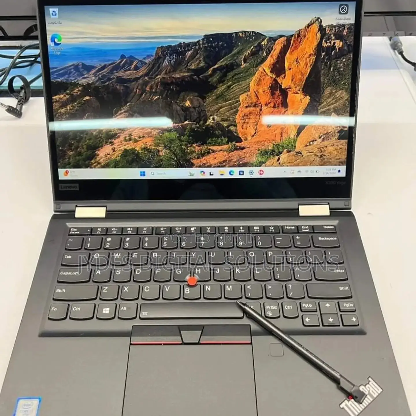 Laptop Lenovo ThinkPad X390 Yoga 8GB Intel Core i5 SSD 256GB