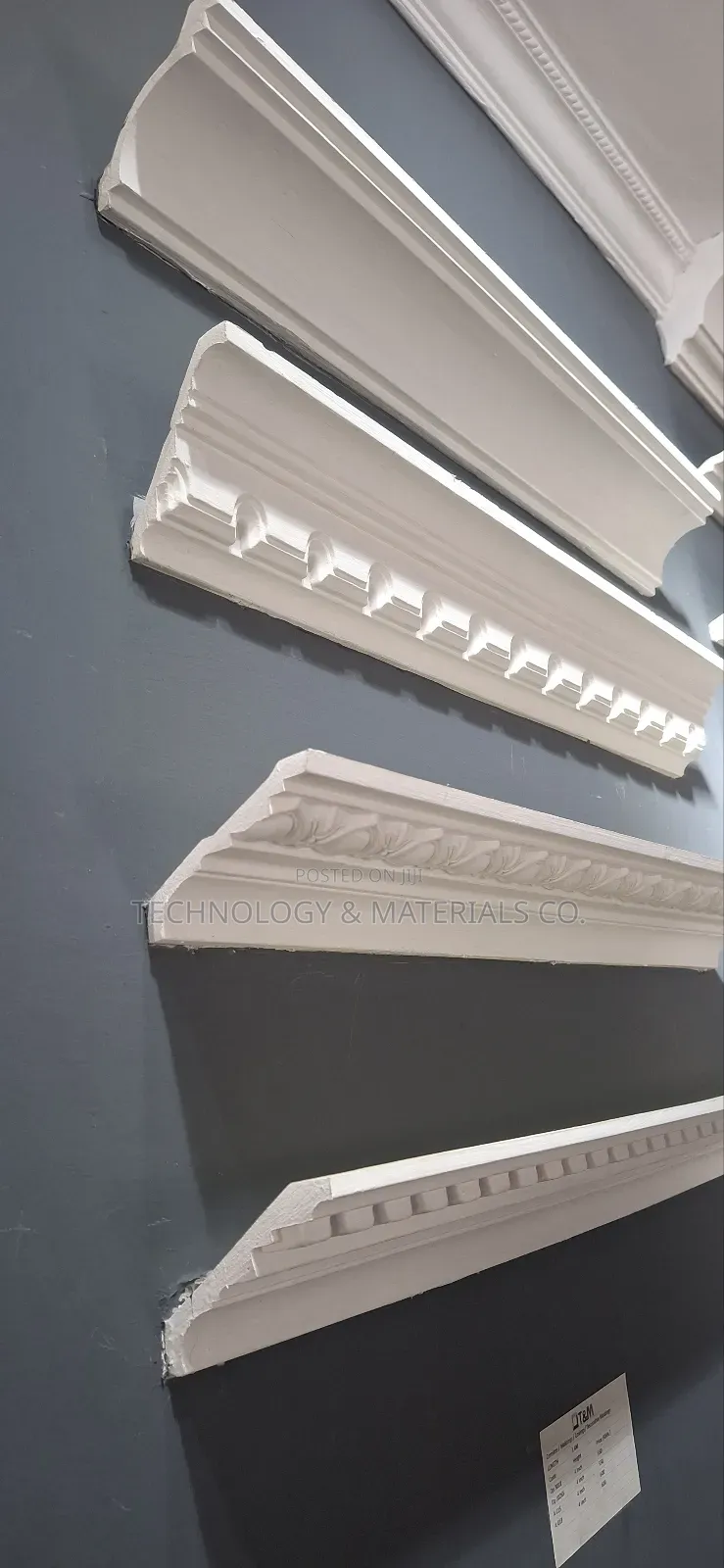 Cornices°°4 Inch