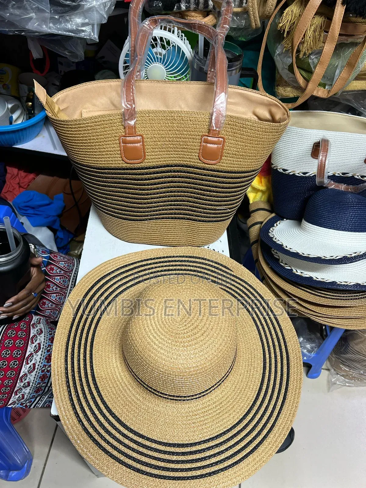 Women's Summer//Bag/Comes With a Hat That Is Same Color