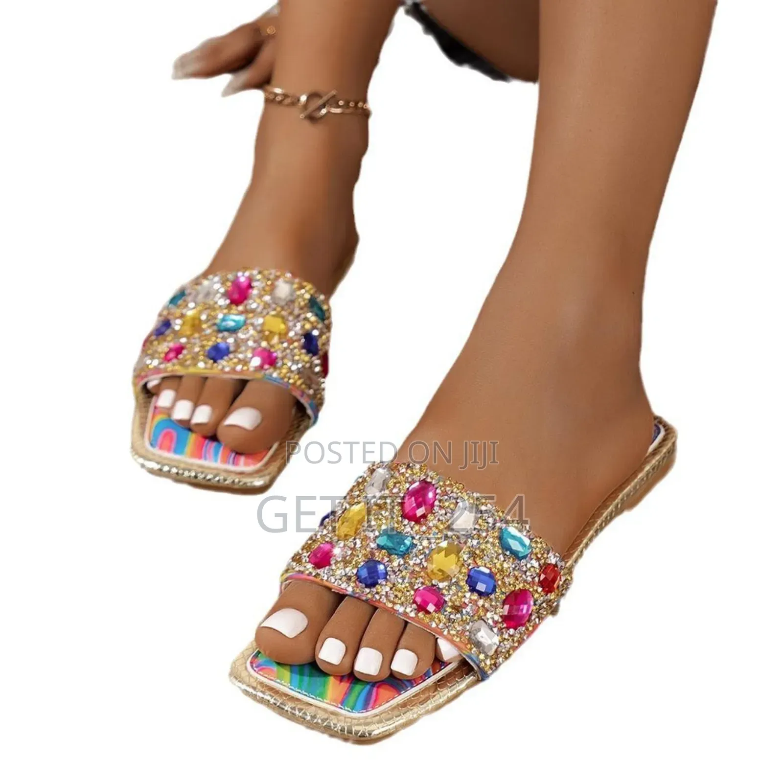 Lady Sandals 
Size 37-42