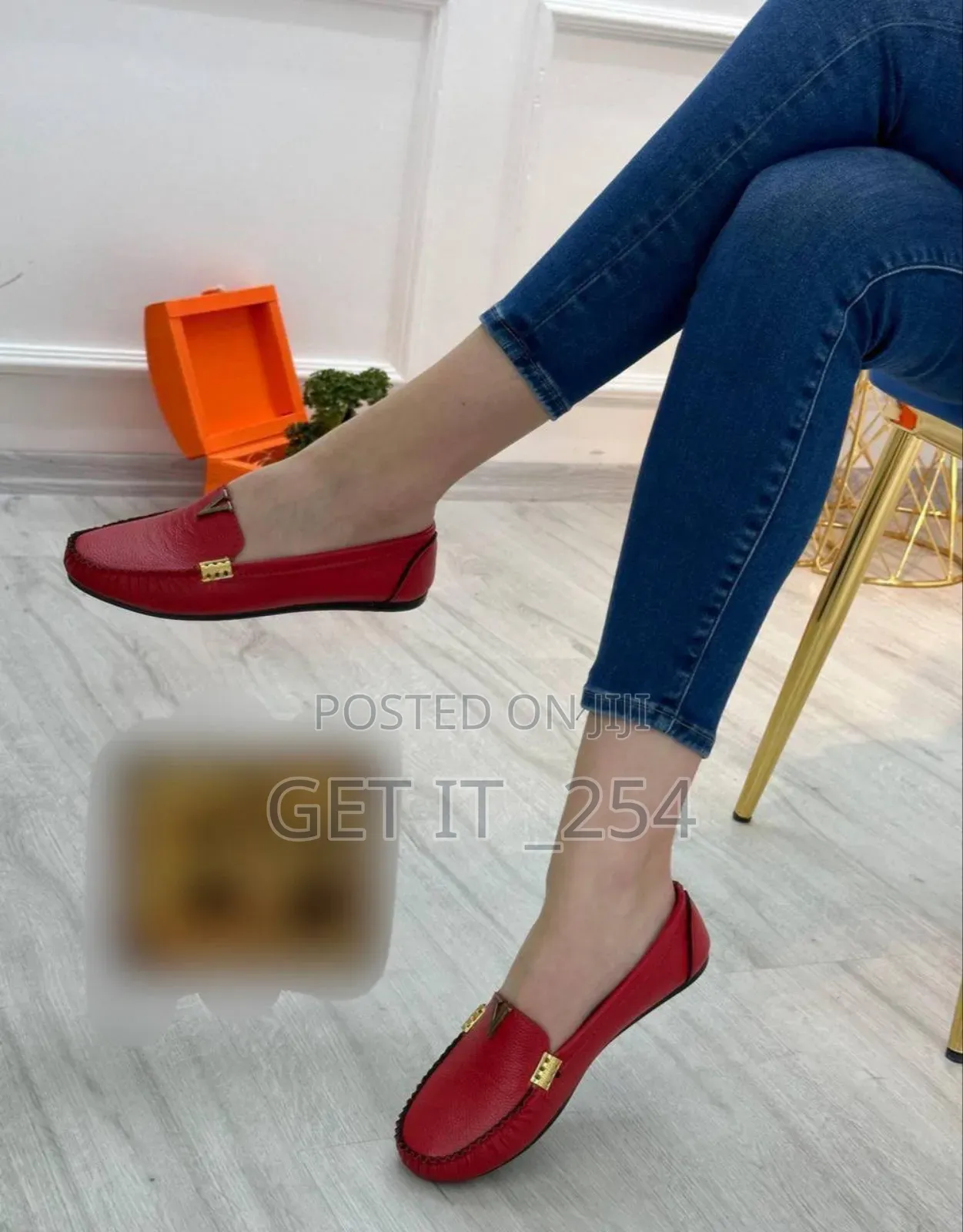 Lv Edition Loafers