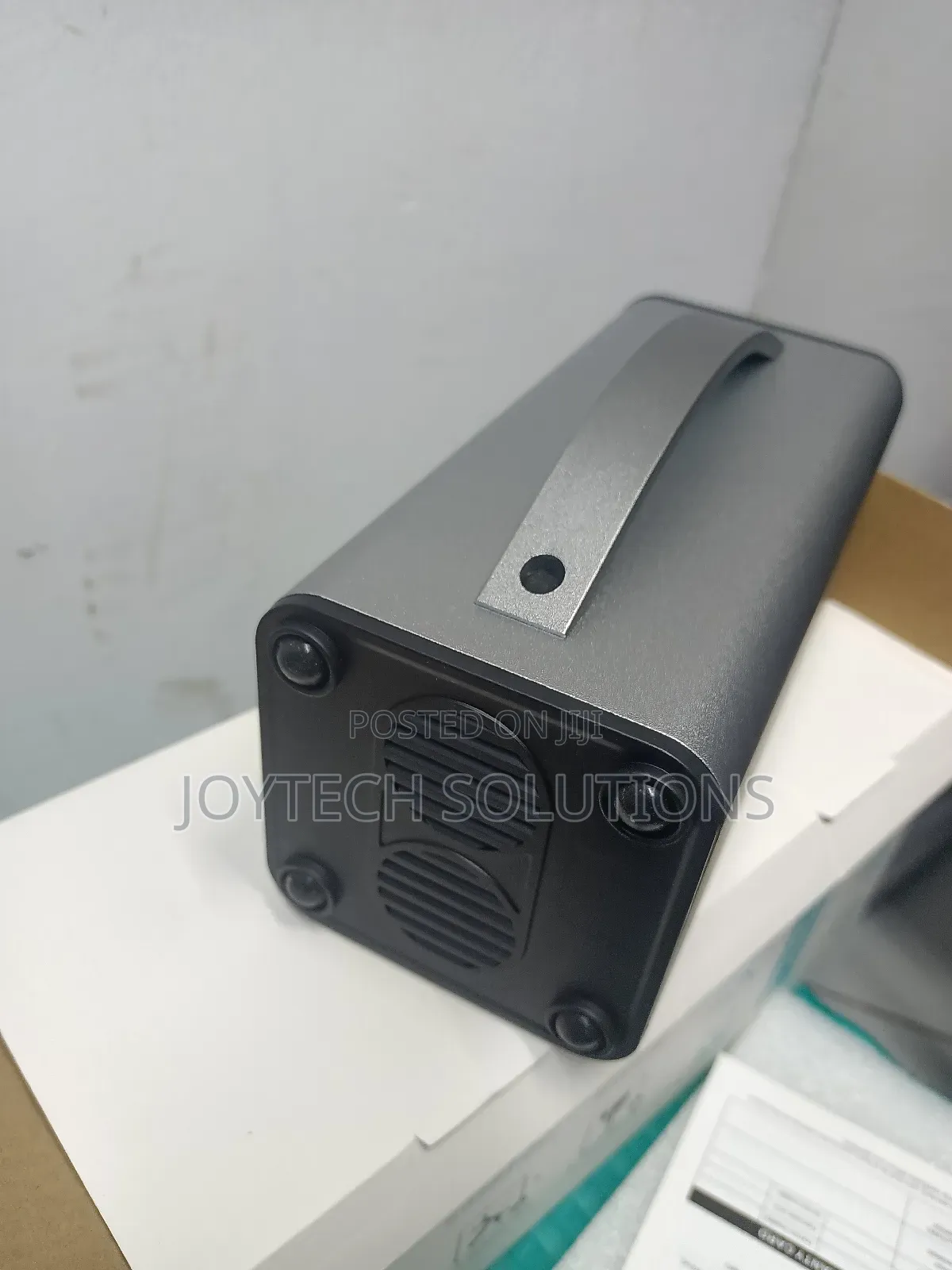 Portable Emergency Energy Storage Power Supply.