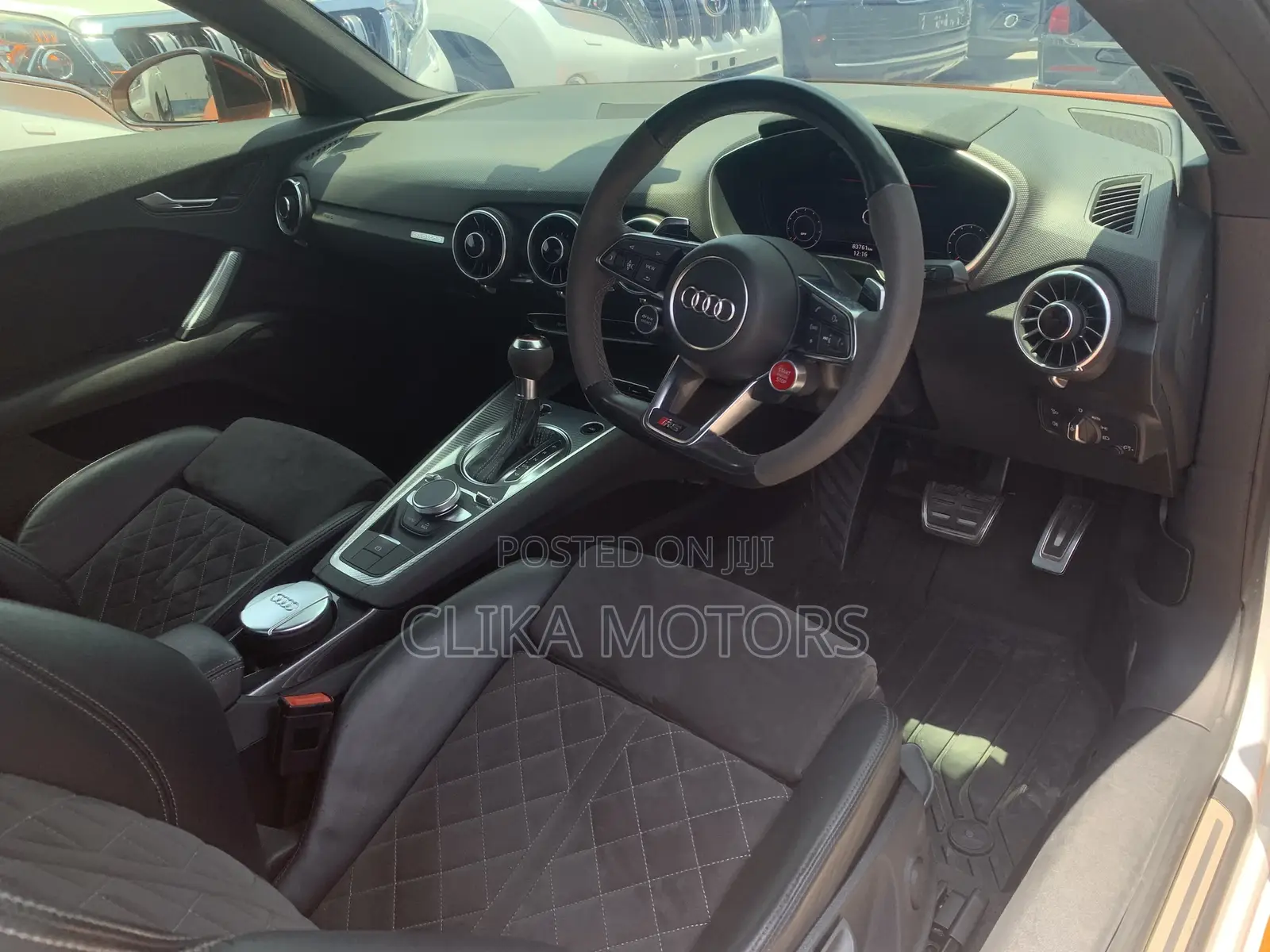 Audi TT 2.0T AWD quattro Roadster 2017 Orange