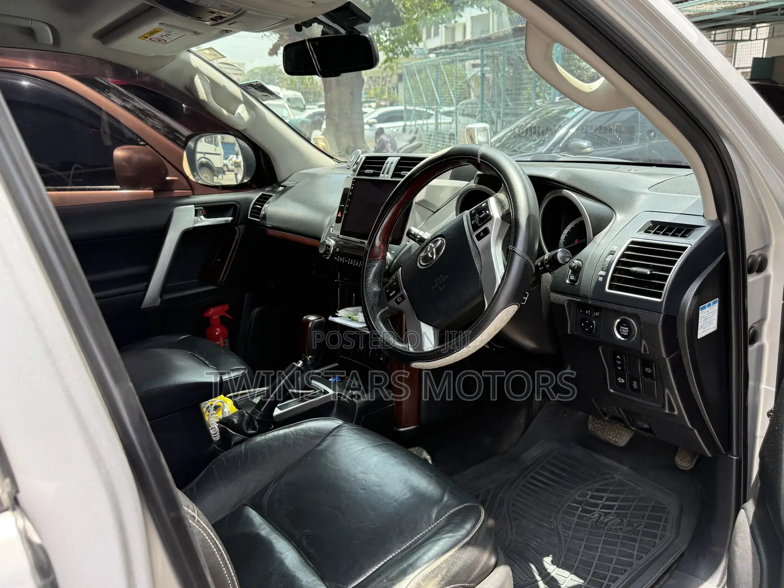 Toyota Land Cruiser Prado 2.8 D-4D 2015 Silver