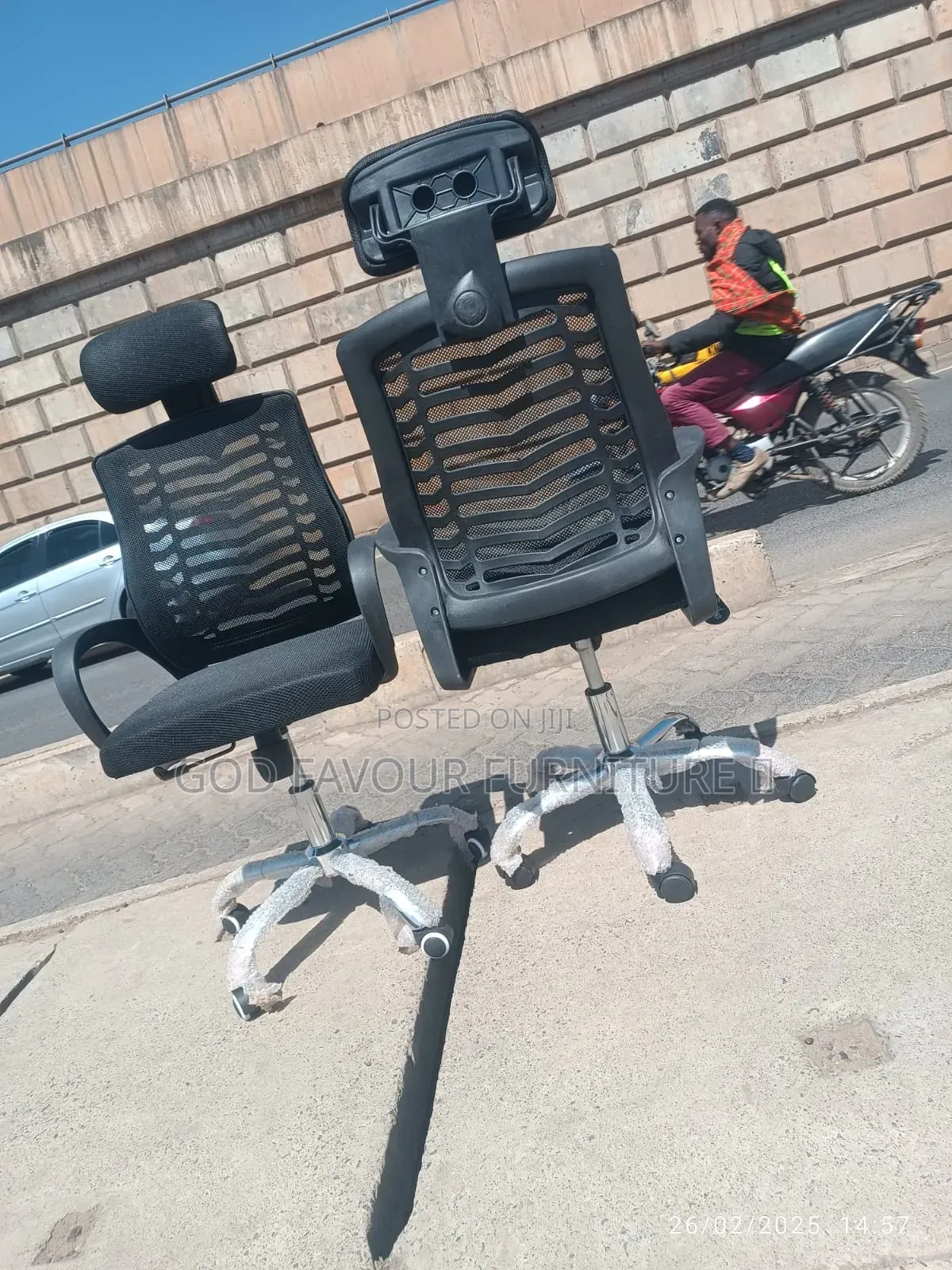 Black Generic Office Chair With Headrest Kv4wk