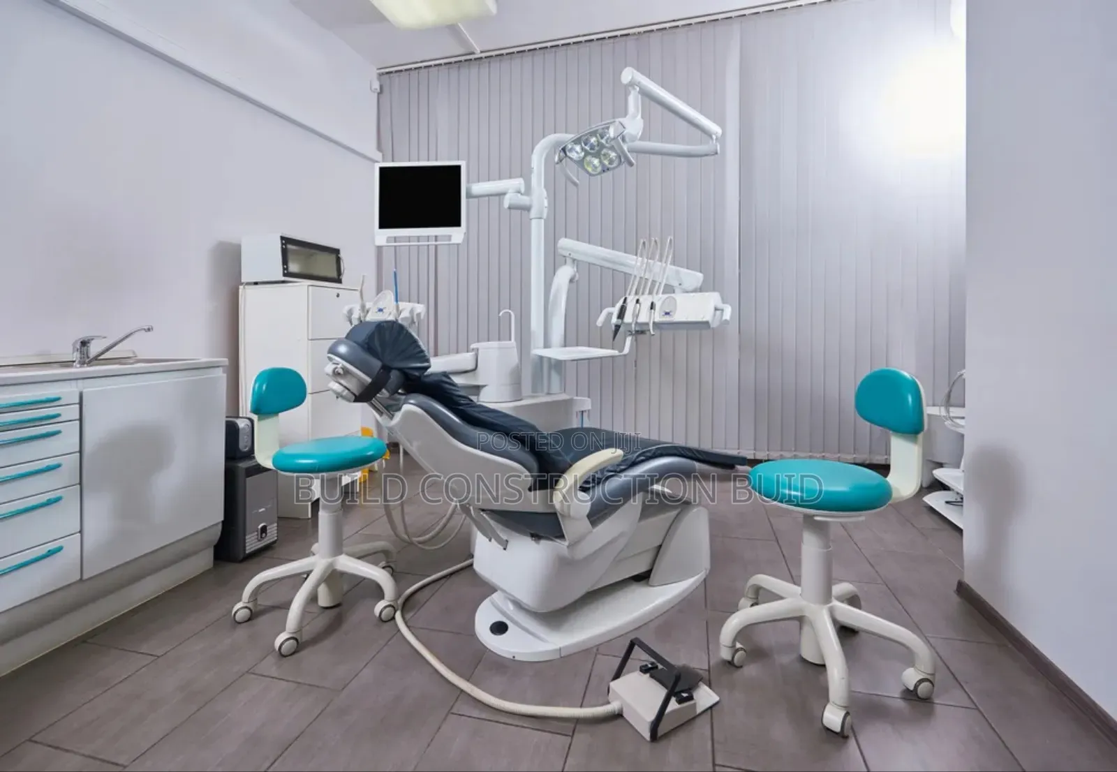 Dentist Chair Advanced Equipment