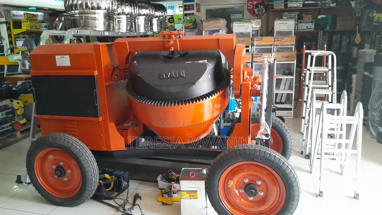 Titan Titan Concrete Mixer