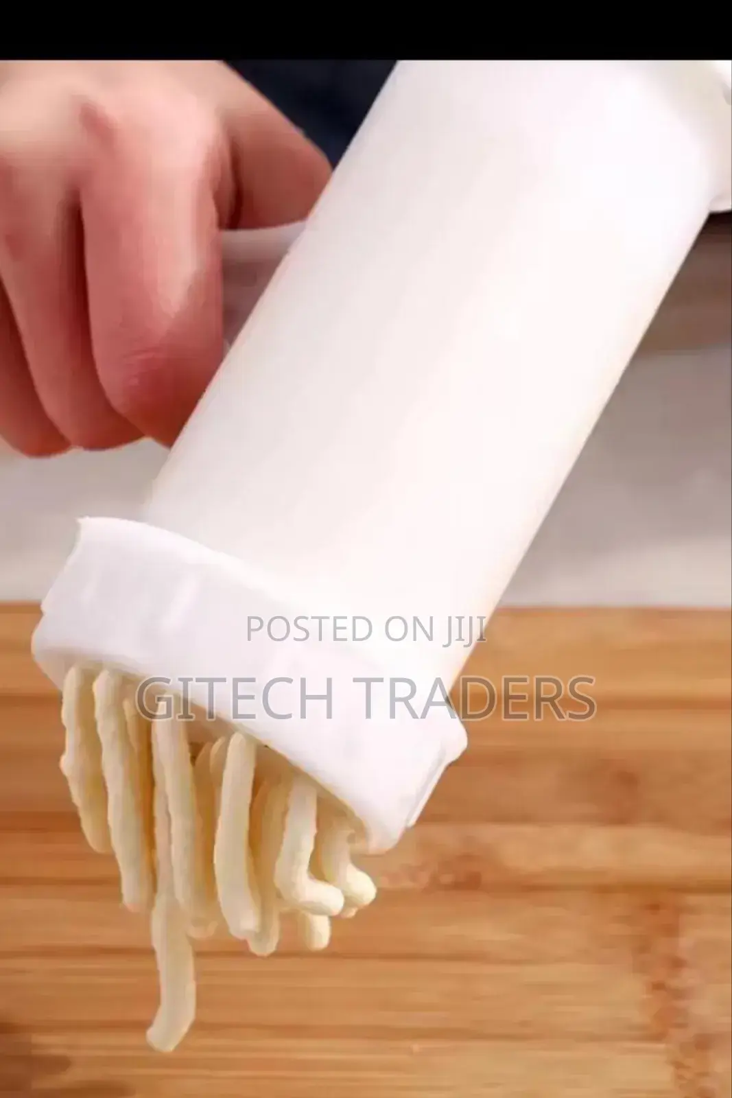 * Manual Noodles Maker ,Press Pasta Maker, Machine