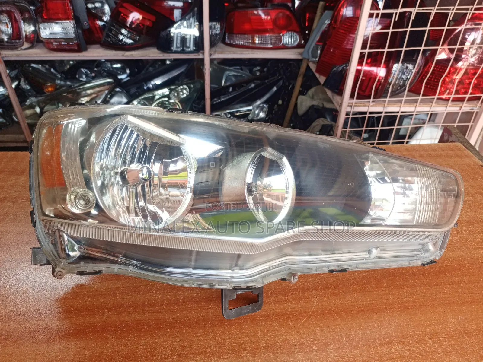 Fortis Nonzenon Rhs Front Light