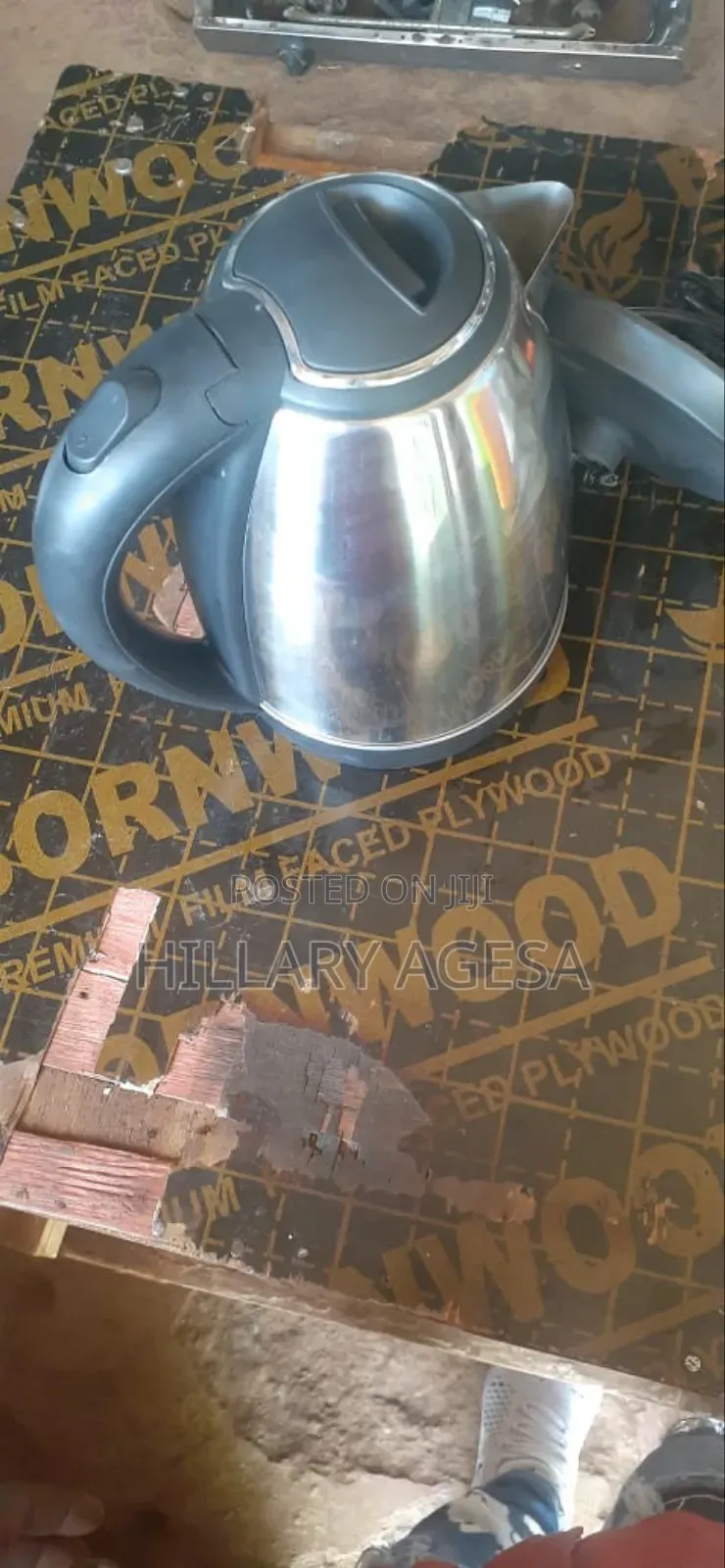 Electric Kettles