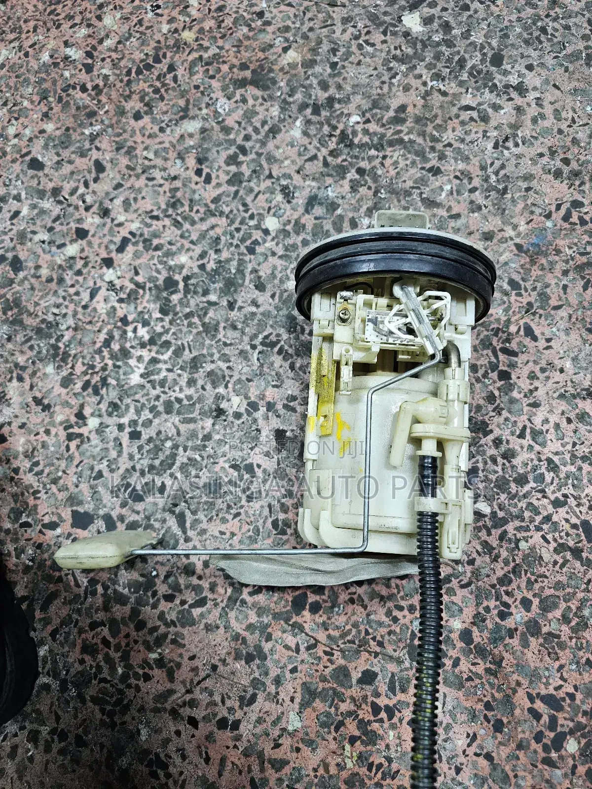 Xtrail  Fuel Pump T30