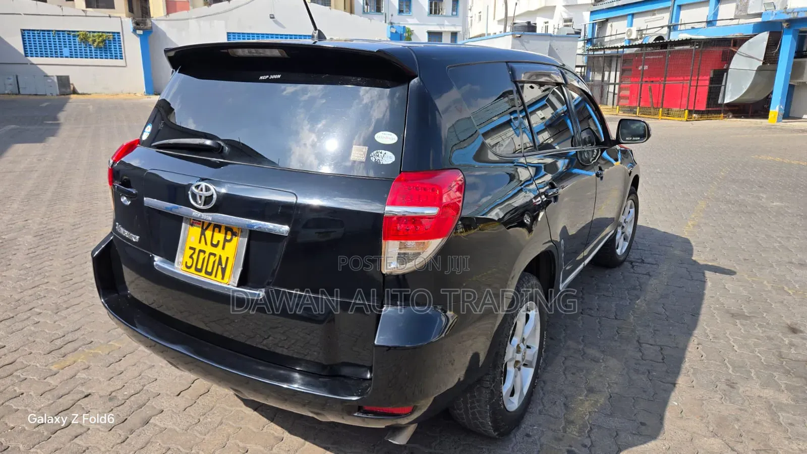 Toyota Vanguard 2012 Black