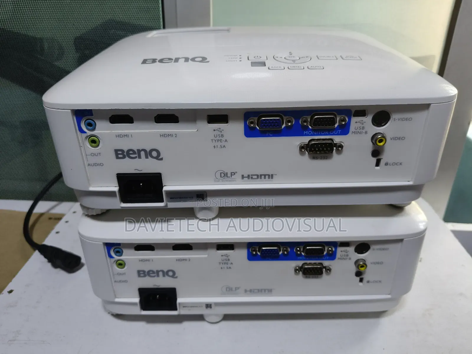##Benq Exuk Projectors, 4000 Lumen