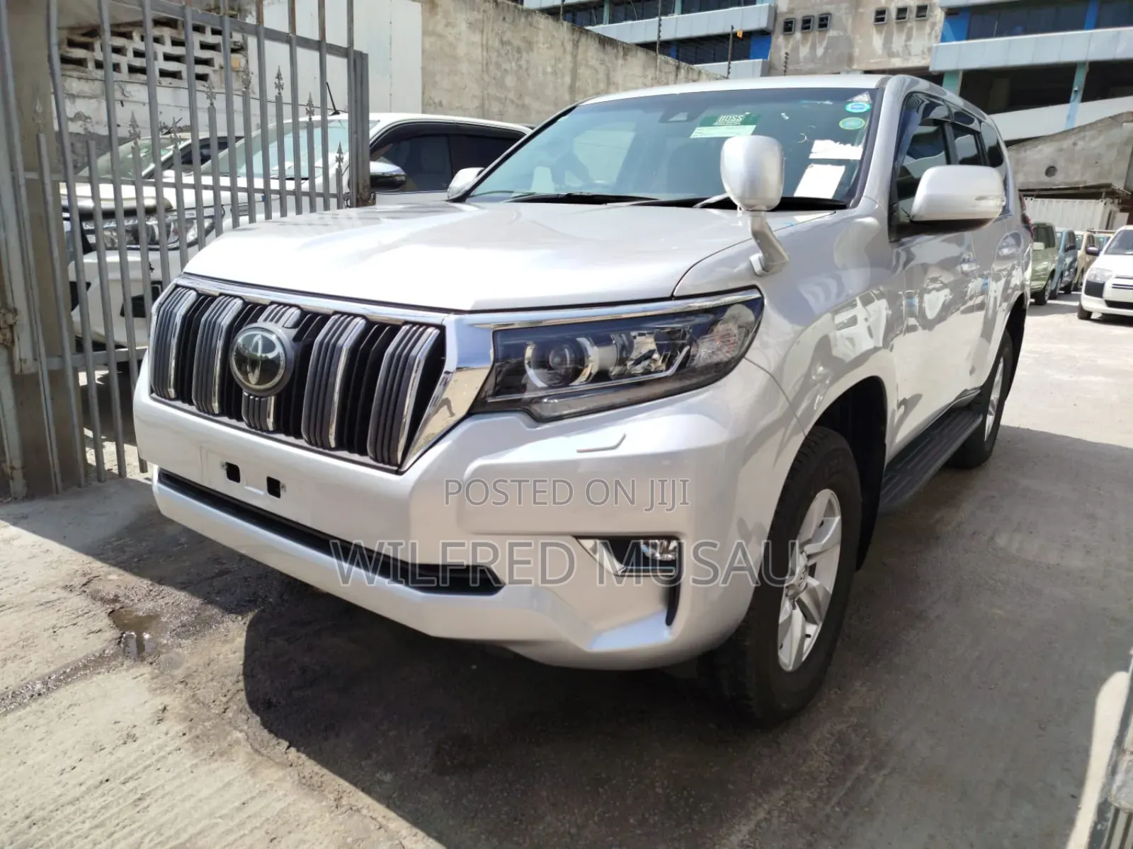 Toyota Land Cruiser Prado 2019 Silver
