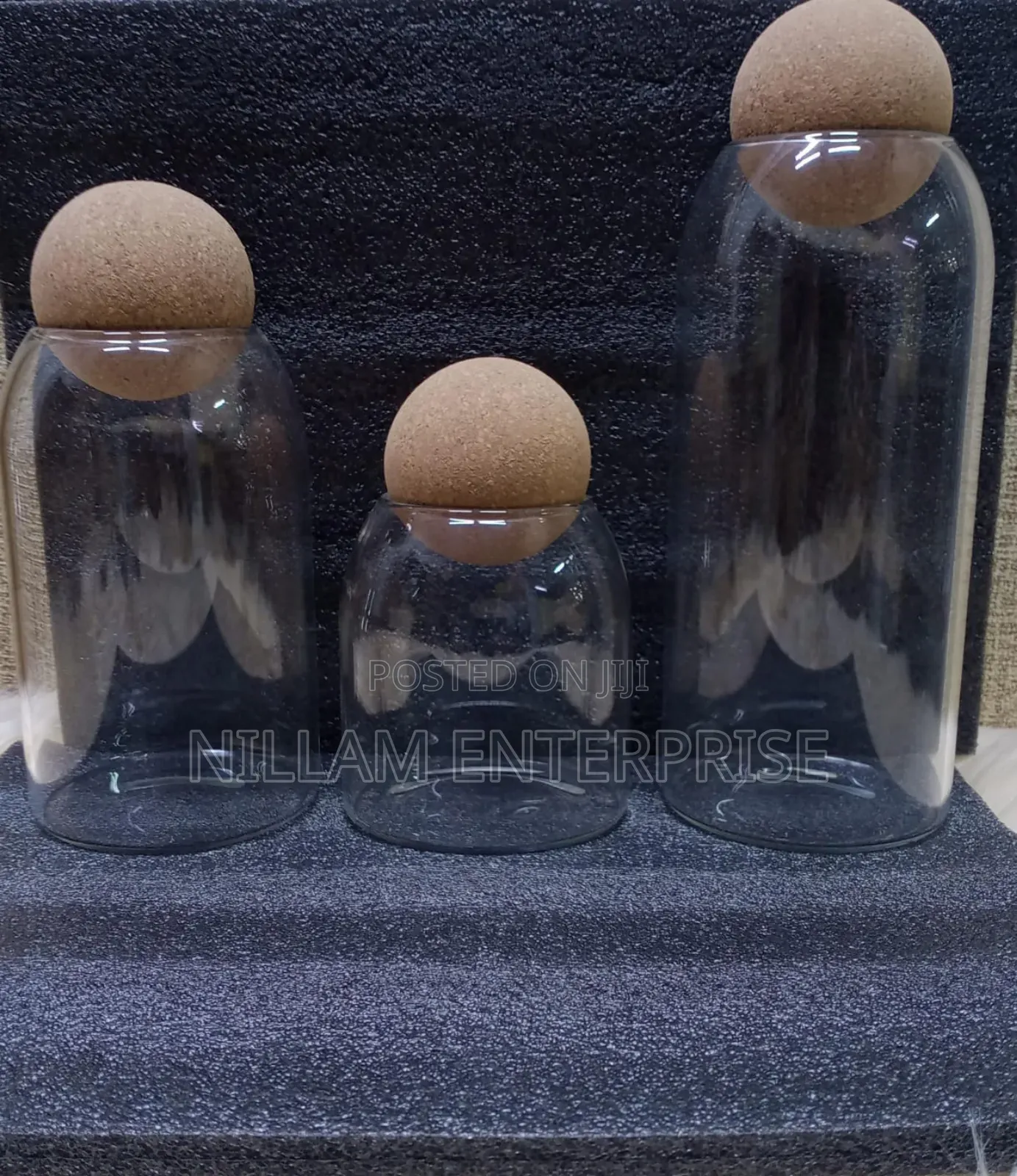 Open Ball Cork Transparent Jar With Bamboo Lid*