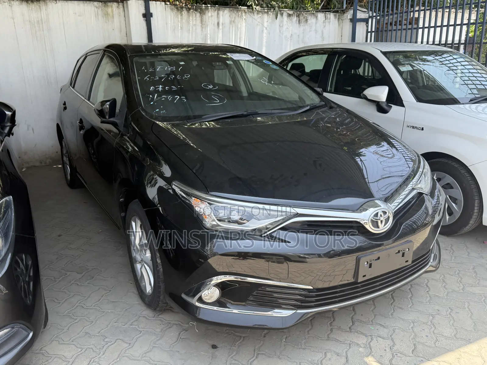 Toyota Auris 2018 Black