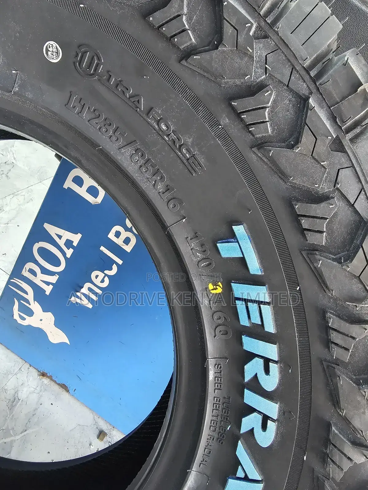 235/85r16 Ultraforce R/T Tyre