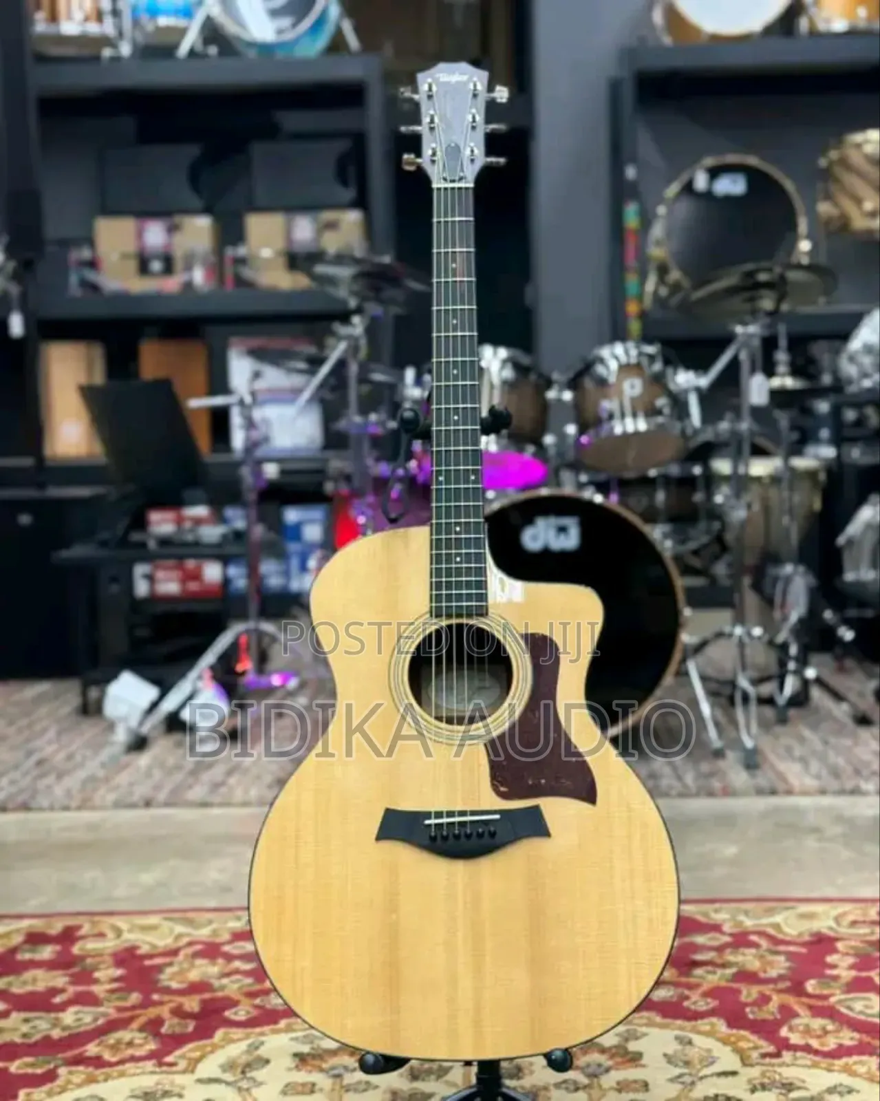 Brand New Semi Acoustic Guitar Size 40