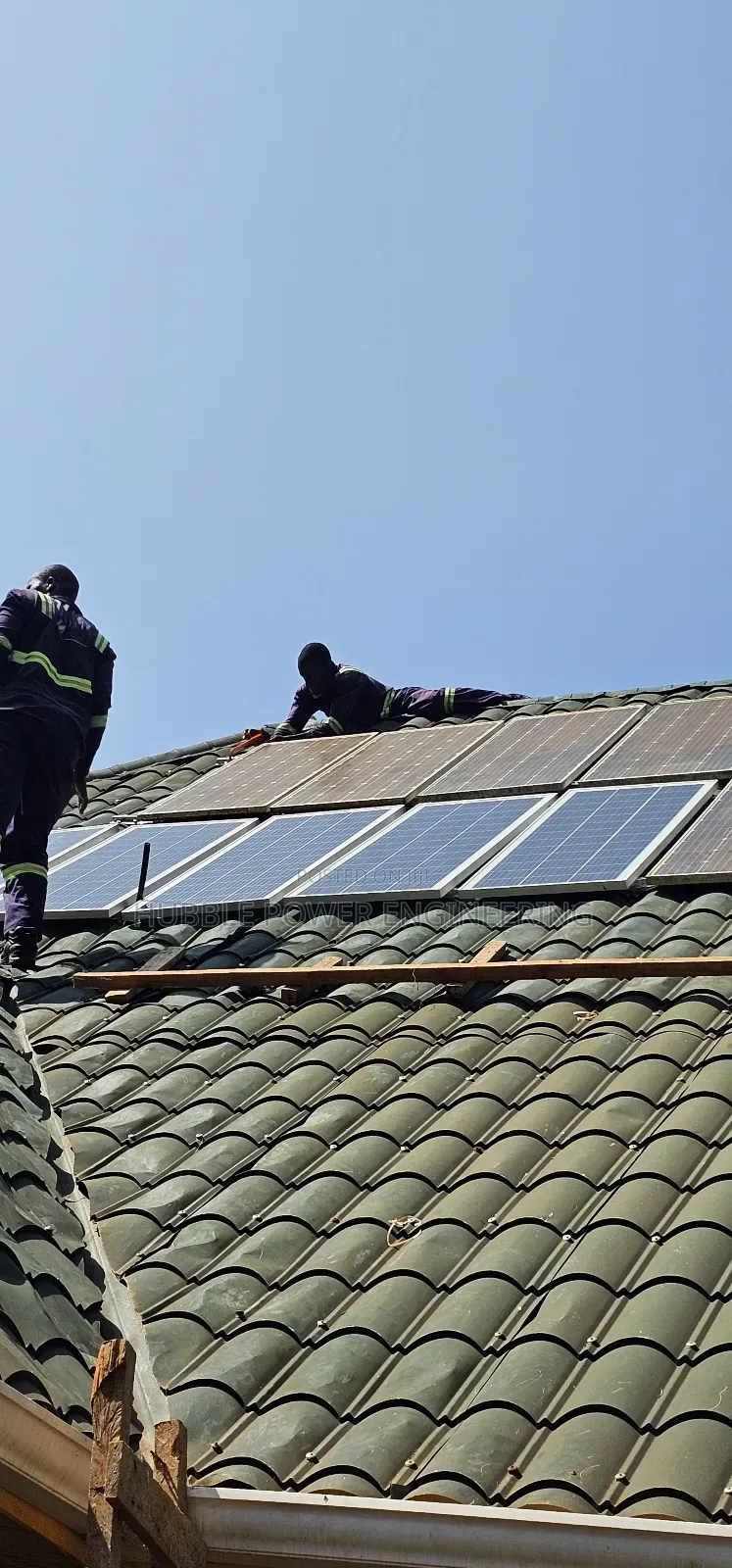 5kw Hybrid Inverter, 5kwh Lithium Battery 1.8kw Solar Panels
