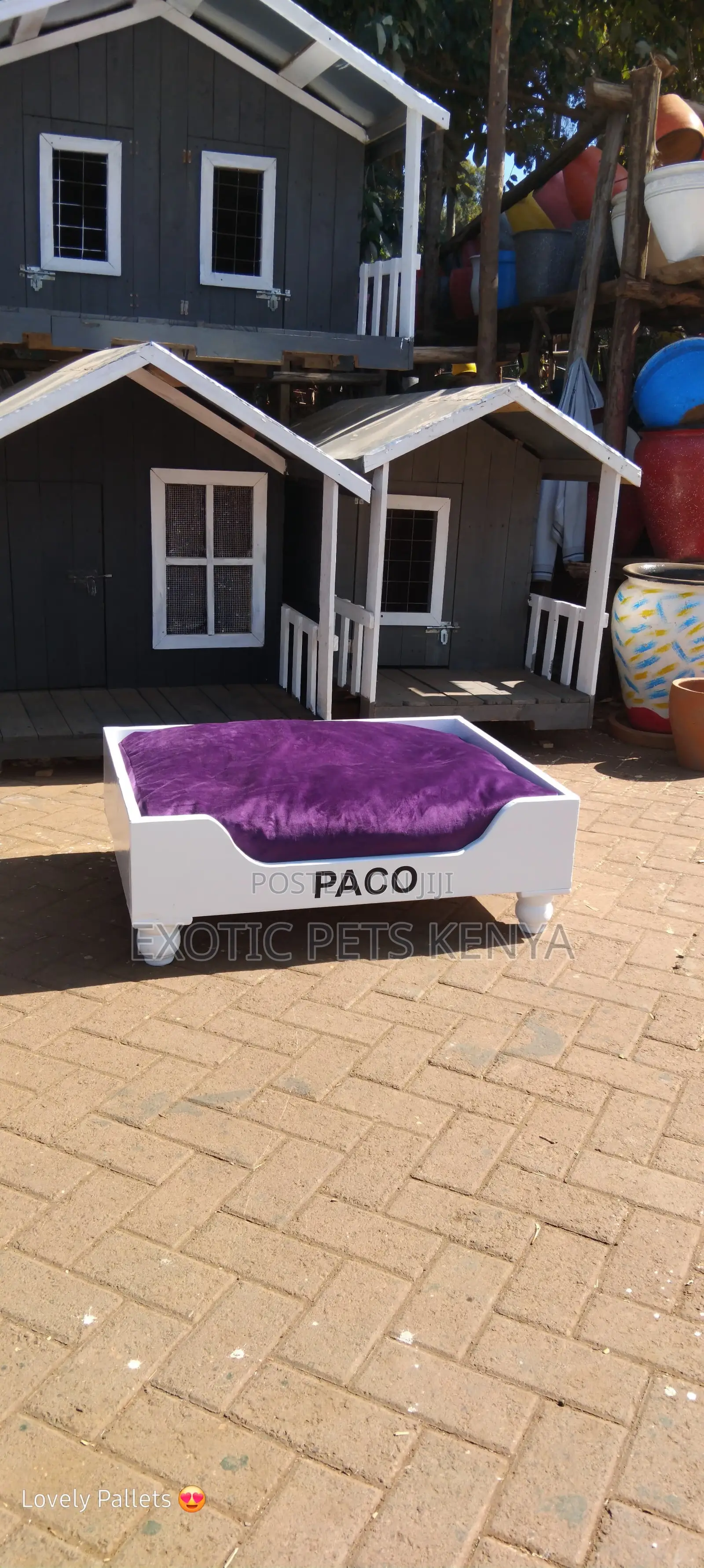 Luxury Cat Bed (With Name Printed)