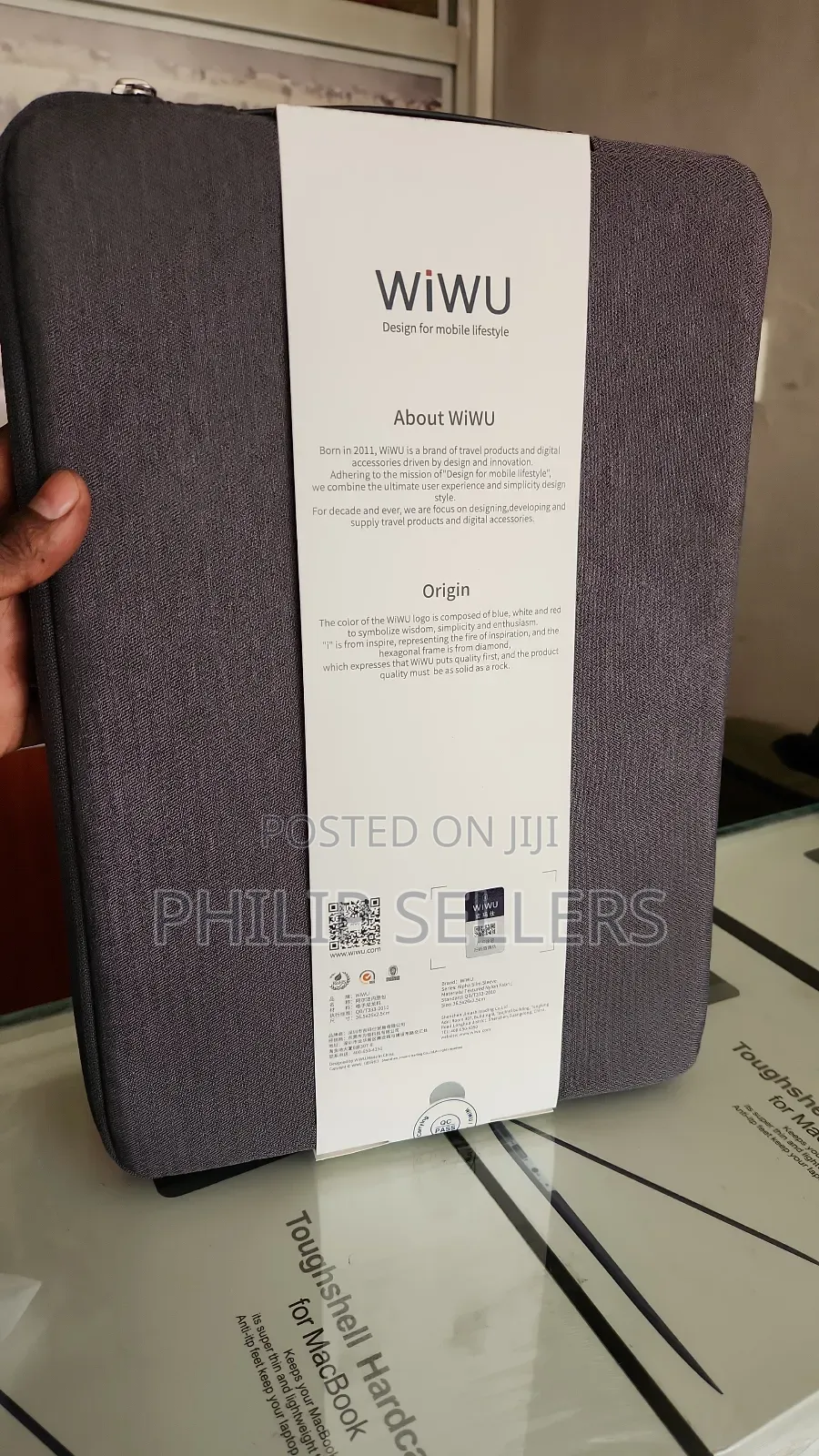 Alpha Slim Sleeve Bag for 13.3 Laptop