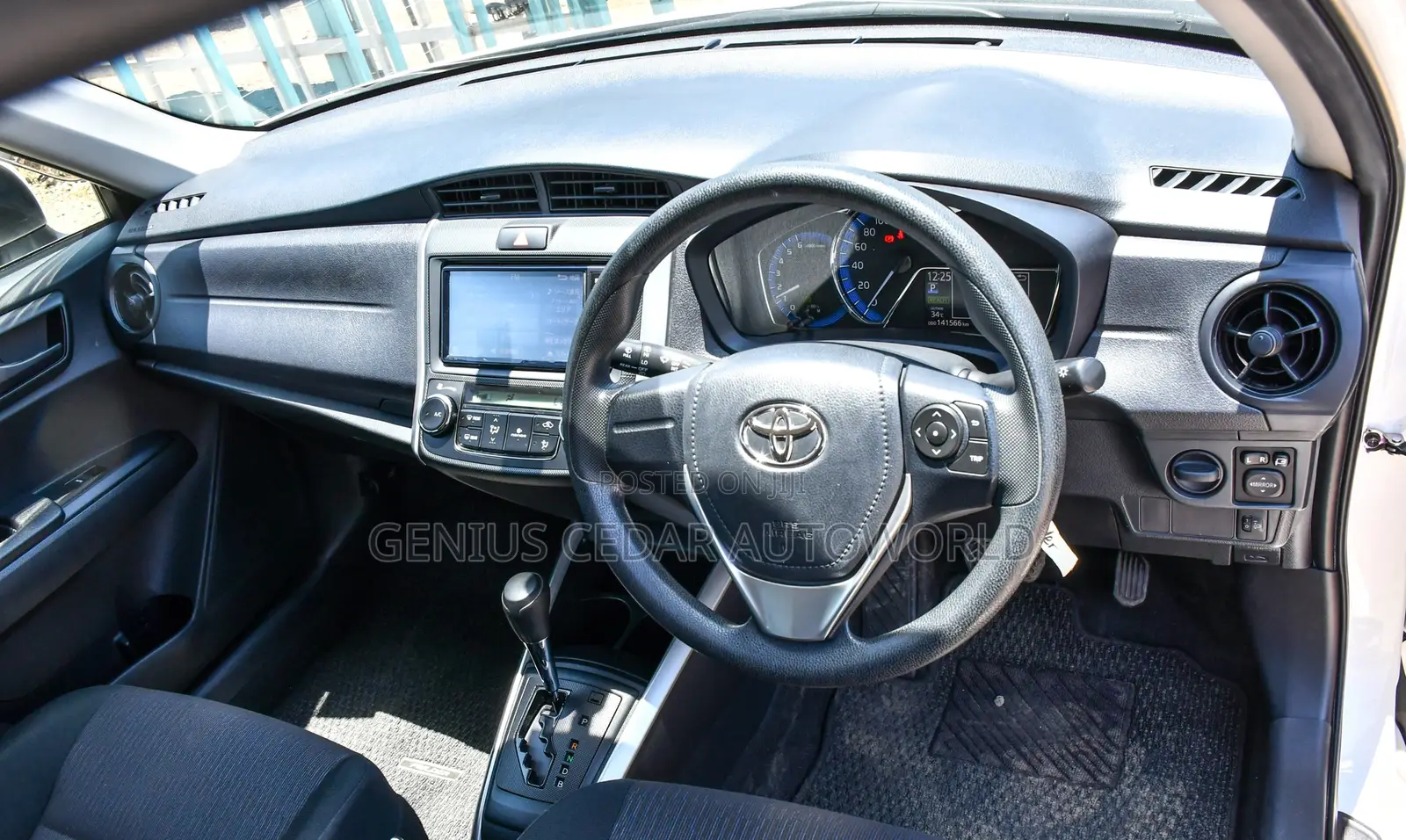 Toyota Corolla Fielder 2017 White