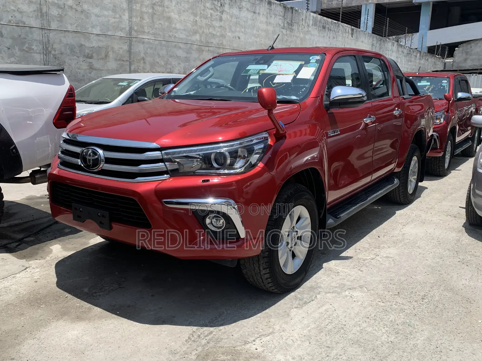 Toyota Hilux 2020 Red