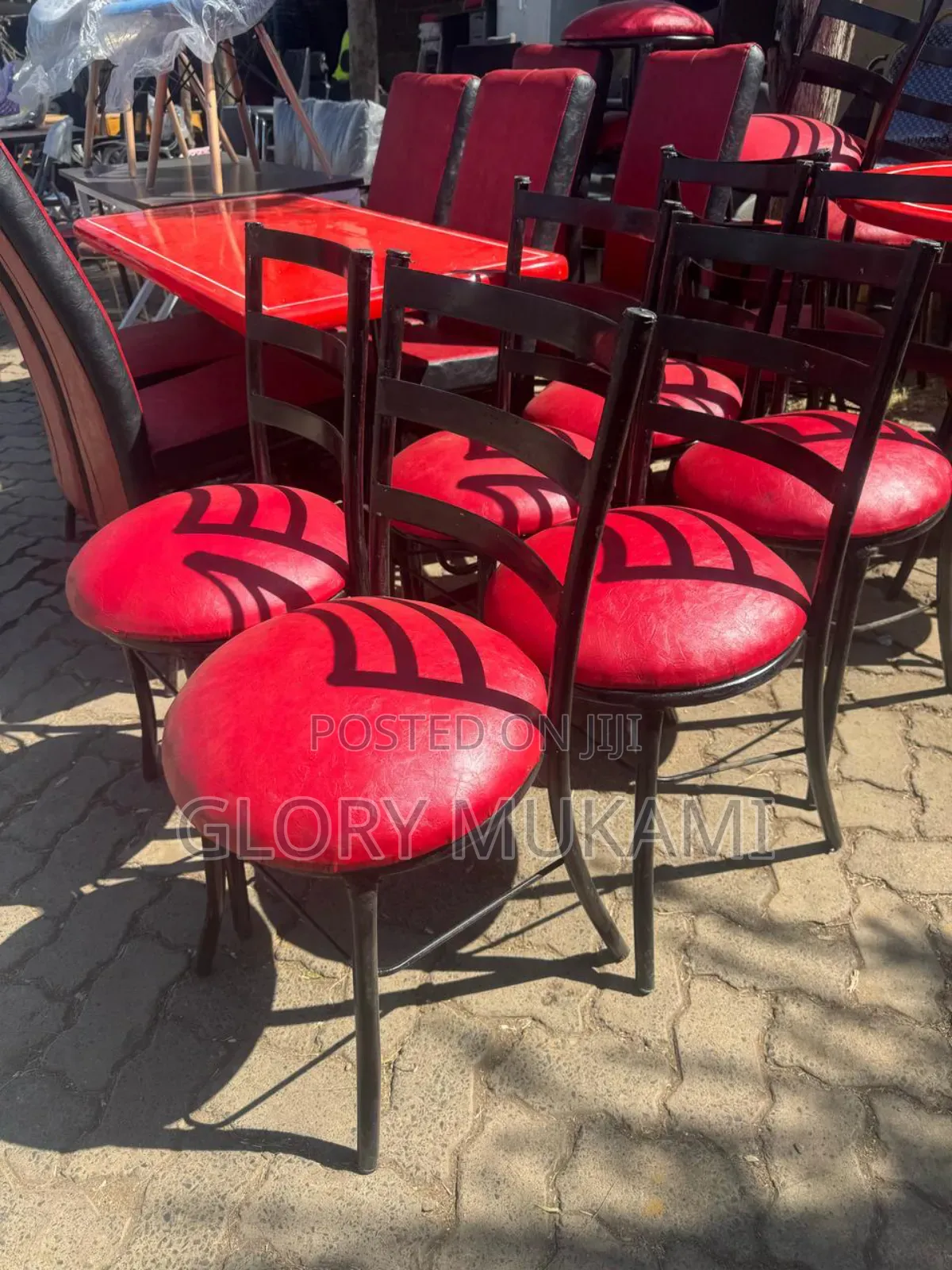 Low Flats Restaurants And Bar Chairs